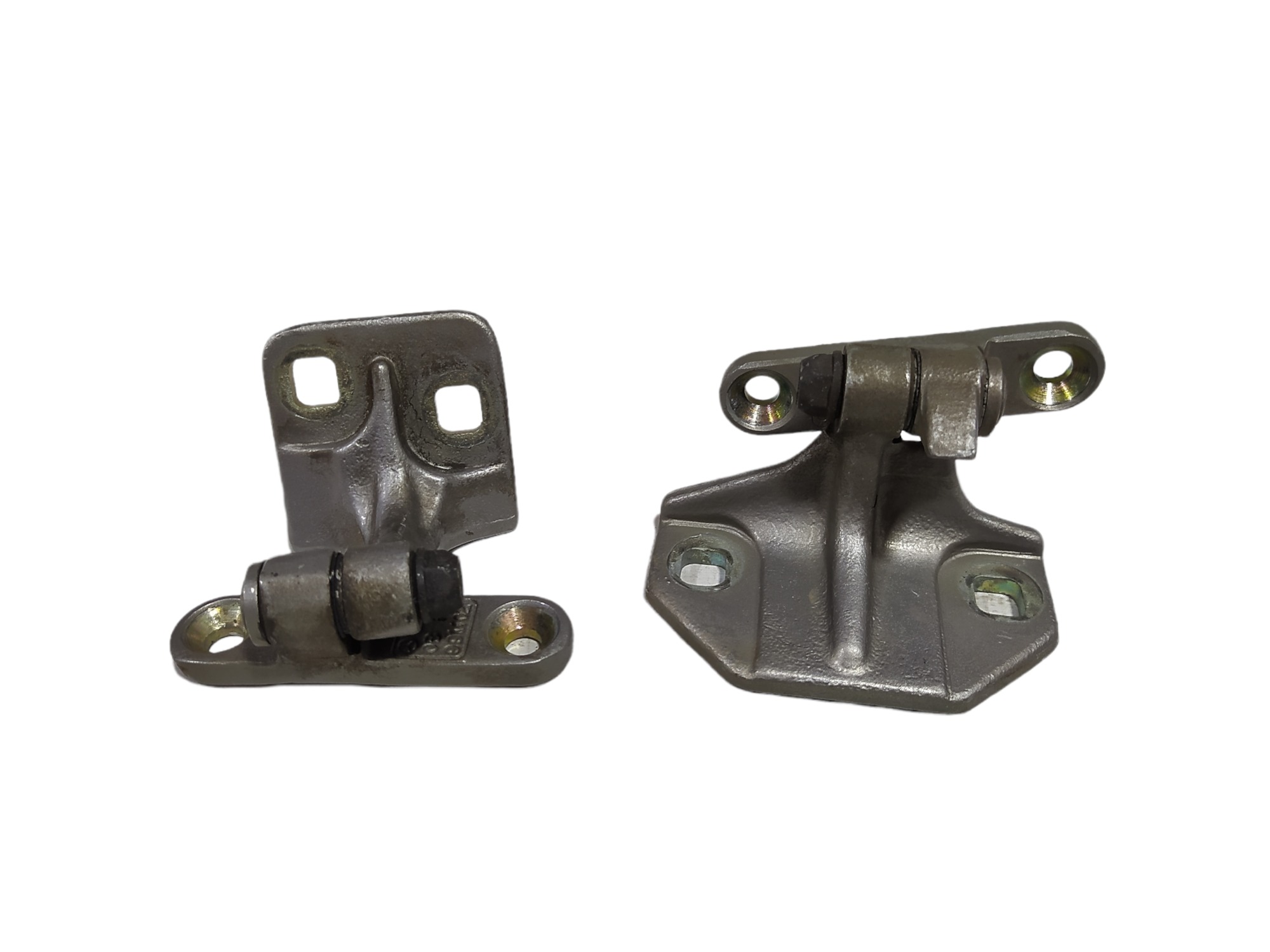 Dobradiça Porta Dianteira Direita Mercedes Benz A160 99 V388 6