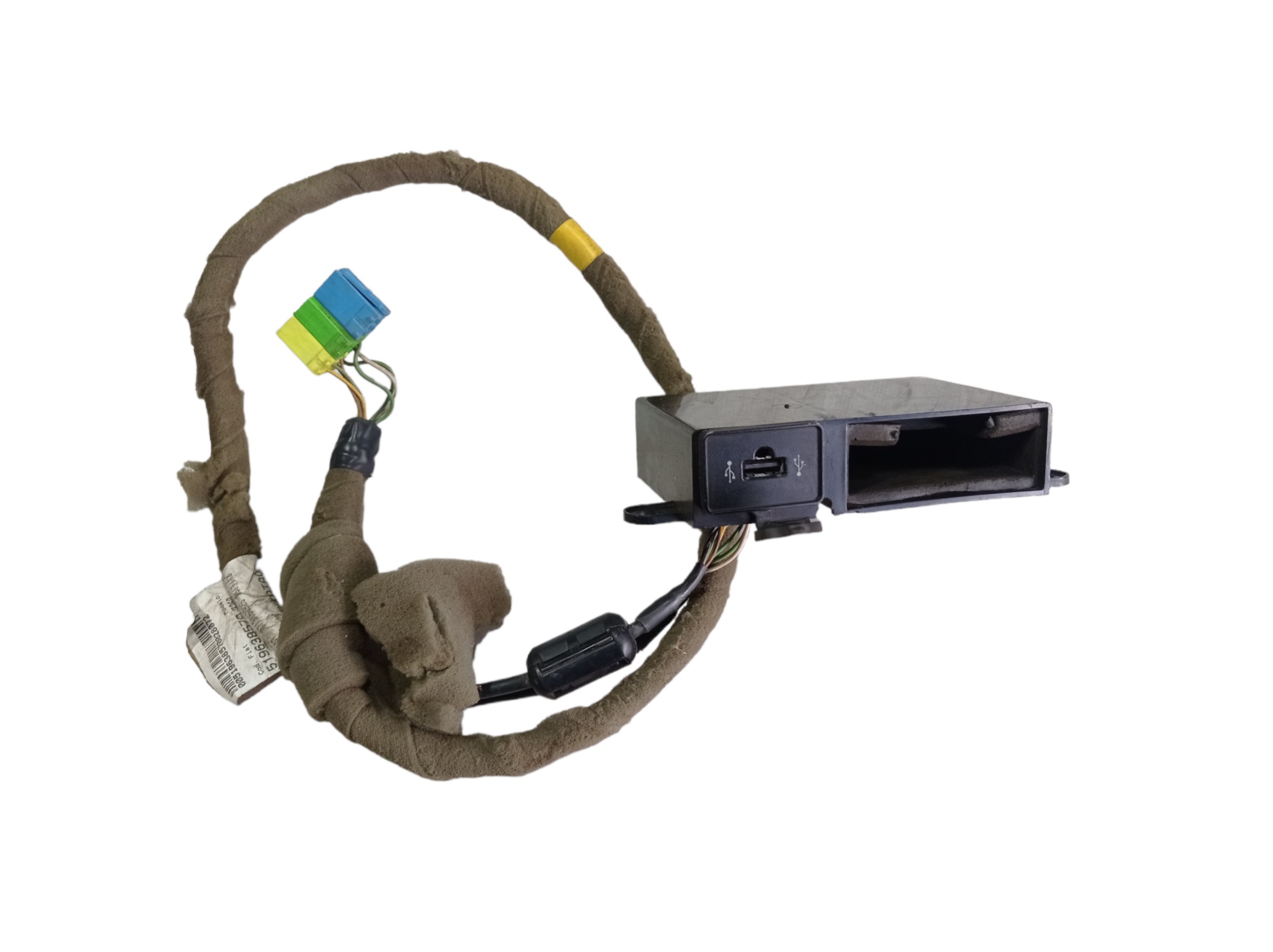 Moldura Entrada Usb Console Central Palio 2008 2015 Vl 6