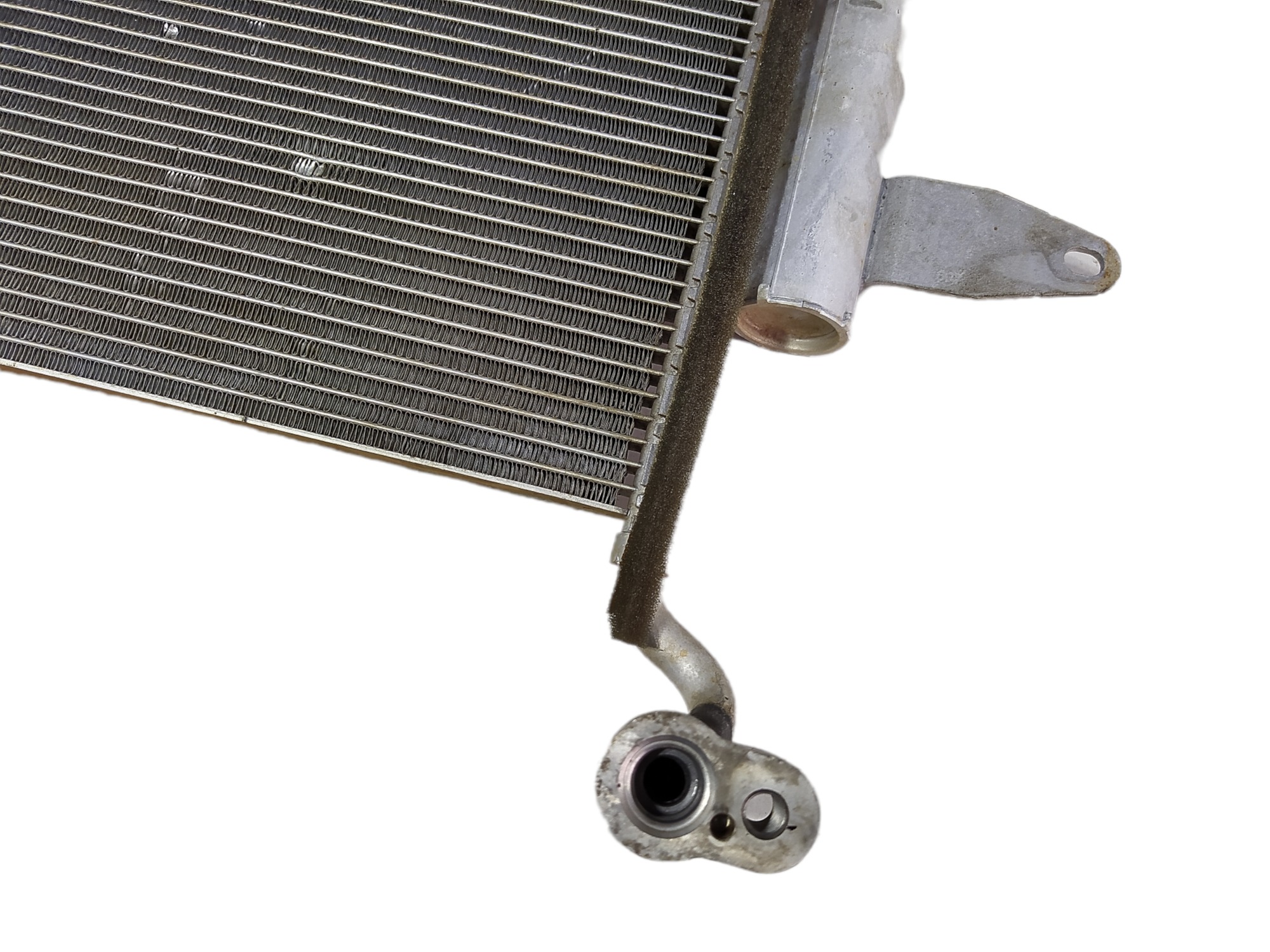 Condensador Ar Condicionado Vw Saveiro Cross 1.6 2020 V467 7