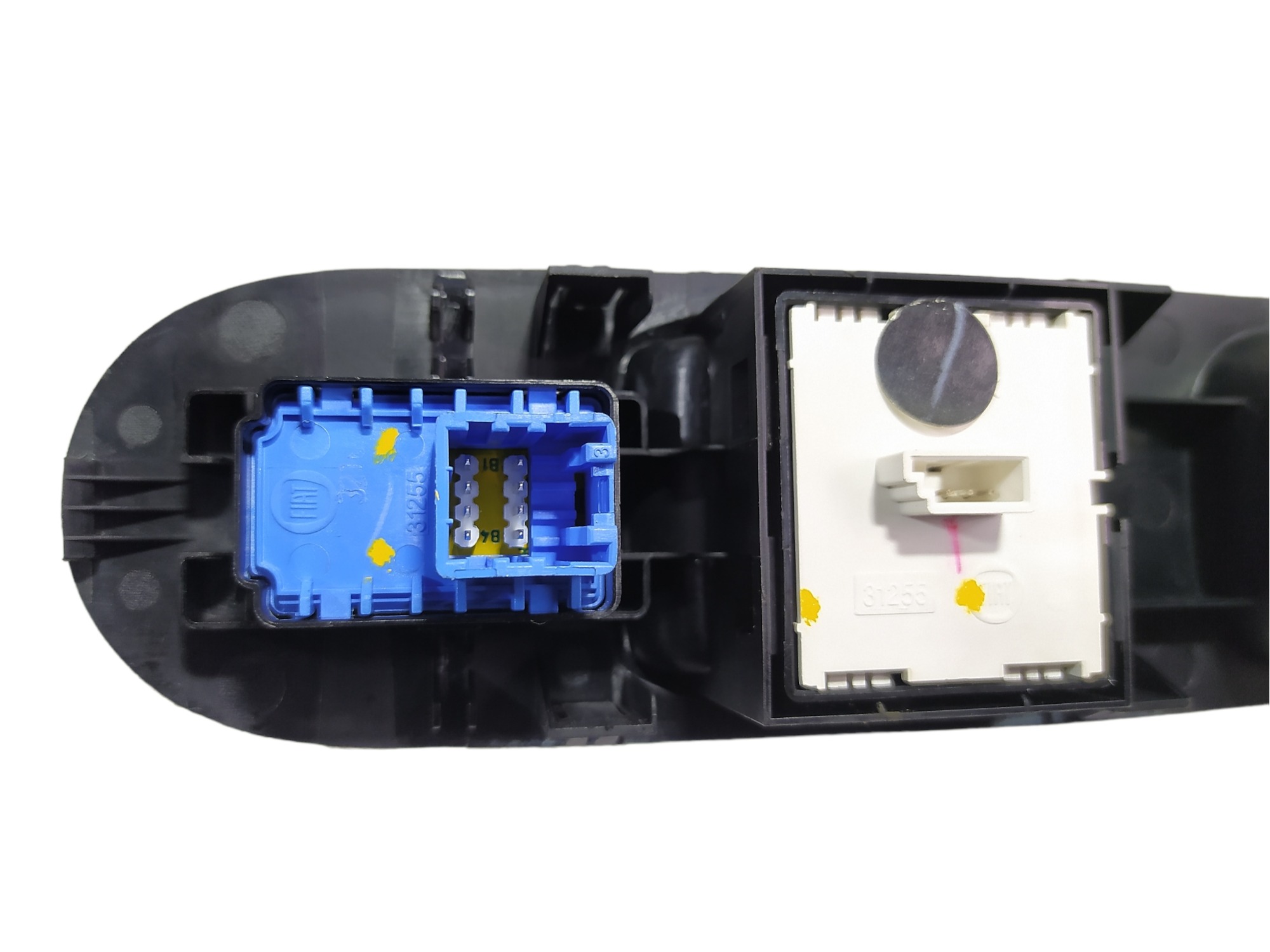 Comando Botão Vidro Diant  Esq Fiat Mobi Way On 2016 25 V438 8