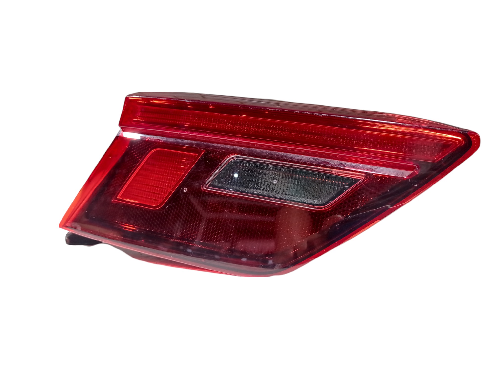 Lanterna Tampa Traseira Esquerda Vw Tiguan 2018 A 2020 V419 5