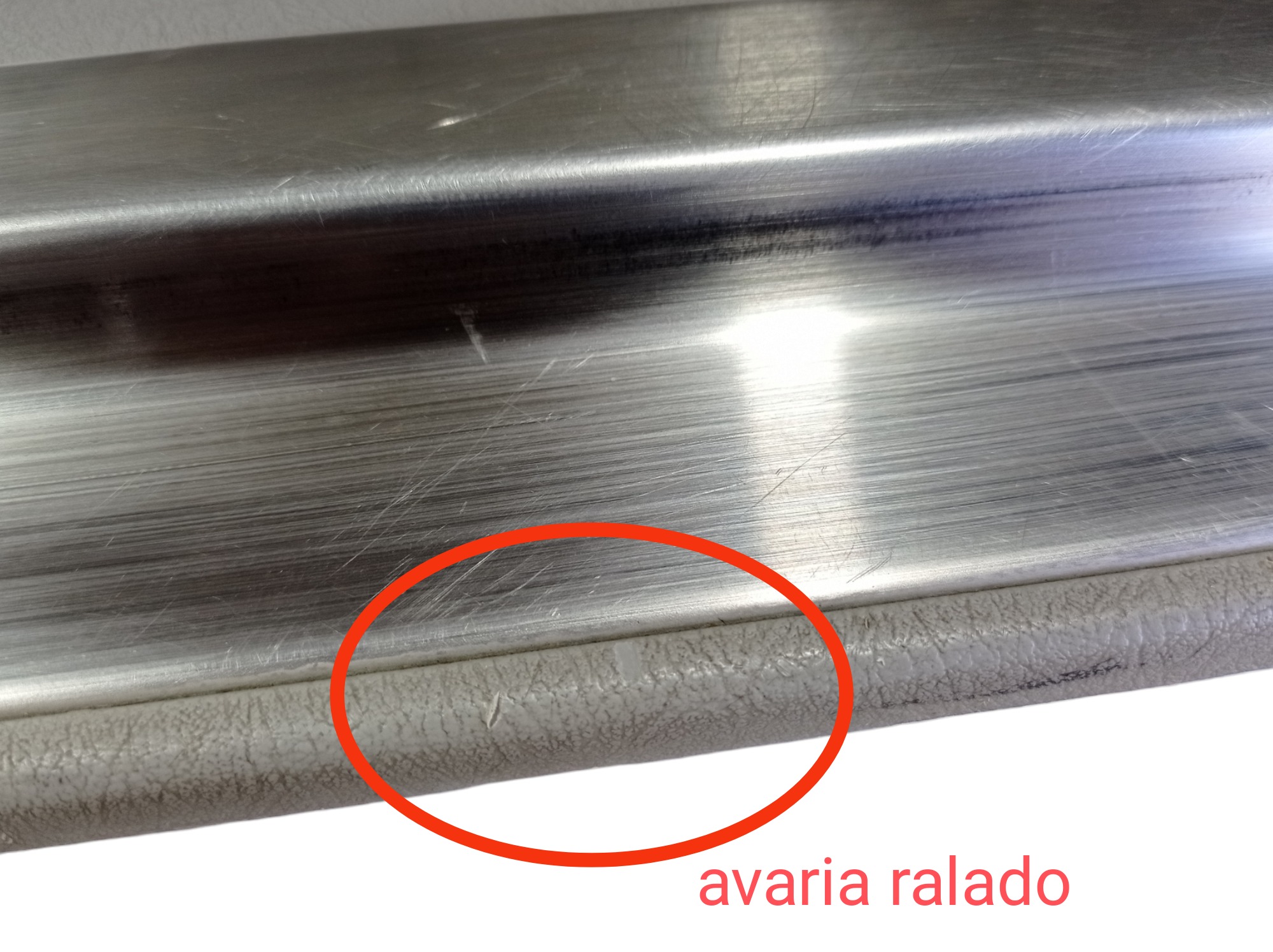 Soleira Dianteira Direita Kia Opirus 3.8 2008 V581 8