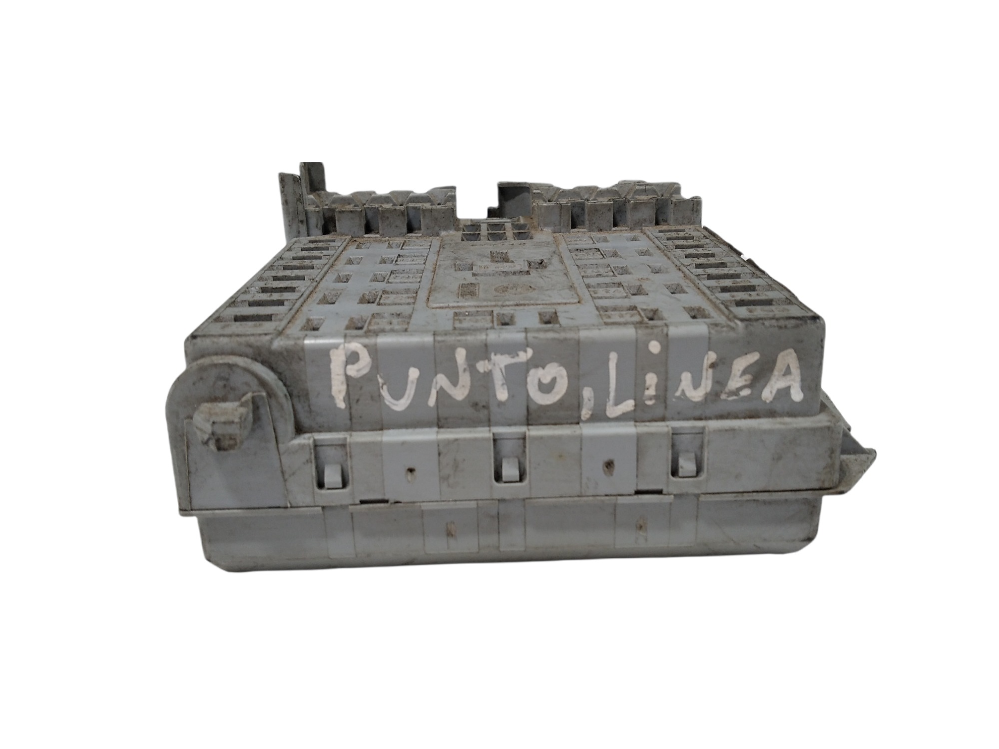 Caixa De Fusíveis Fiat Punto Linea 2009 9