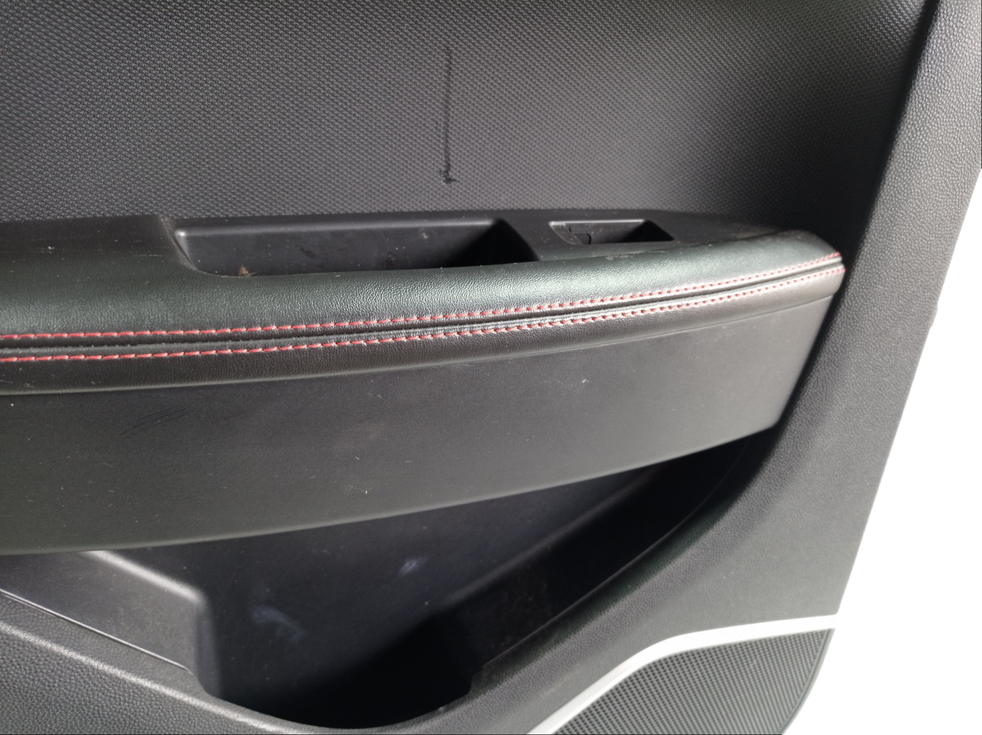 Forro Porta Traseira Esquerda Jac T40 2020 V549 6202103u8910 9