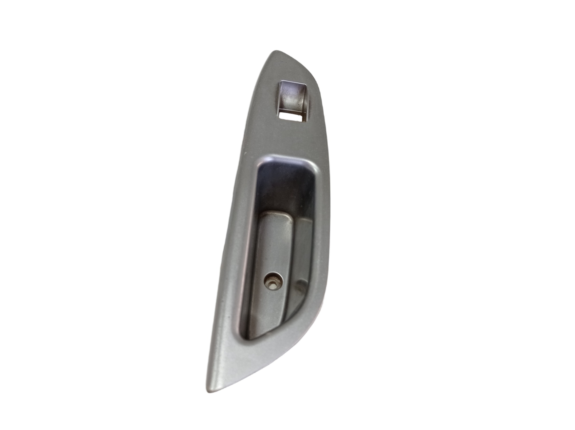 Moldura Botão Vidro Porta Traseira Direita Lifan 530 15 V567 3