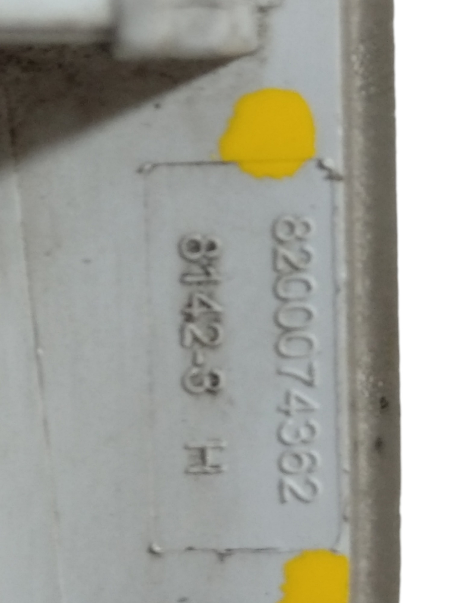 Luz Cortesia Dianteira Nissan Versa Renault Logan Clio V131 7