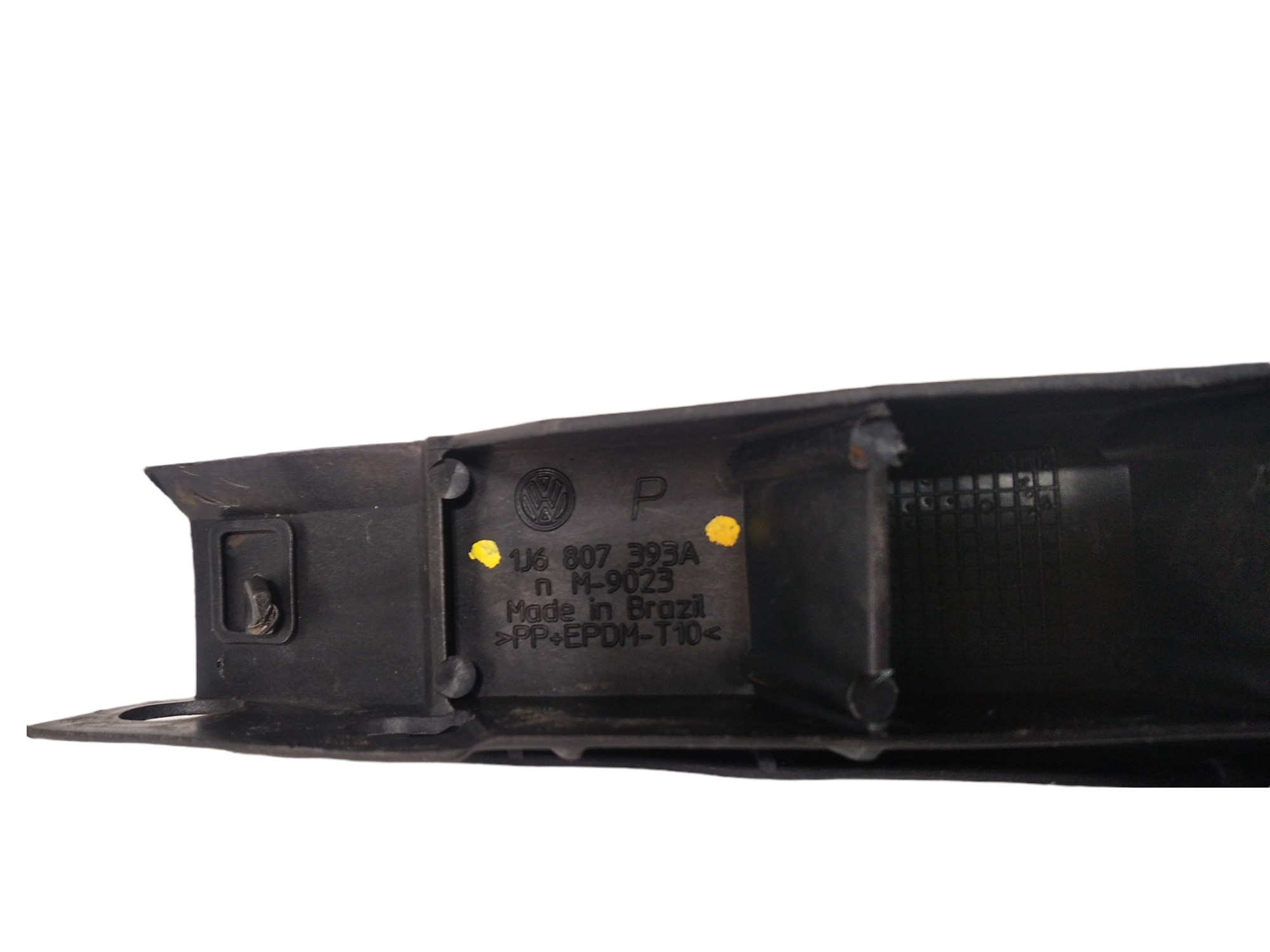 Guia Parachoque Traseiro Esquerdo Vw Golf 2.0 2001 V454 4