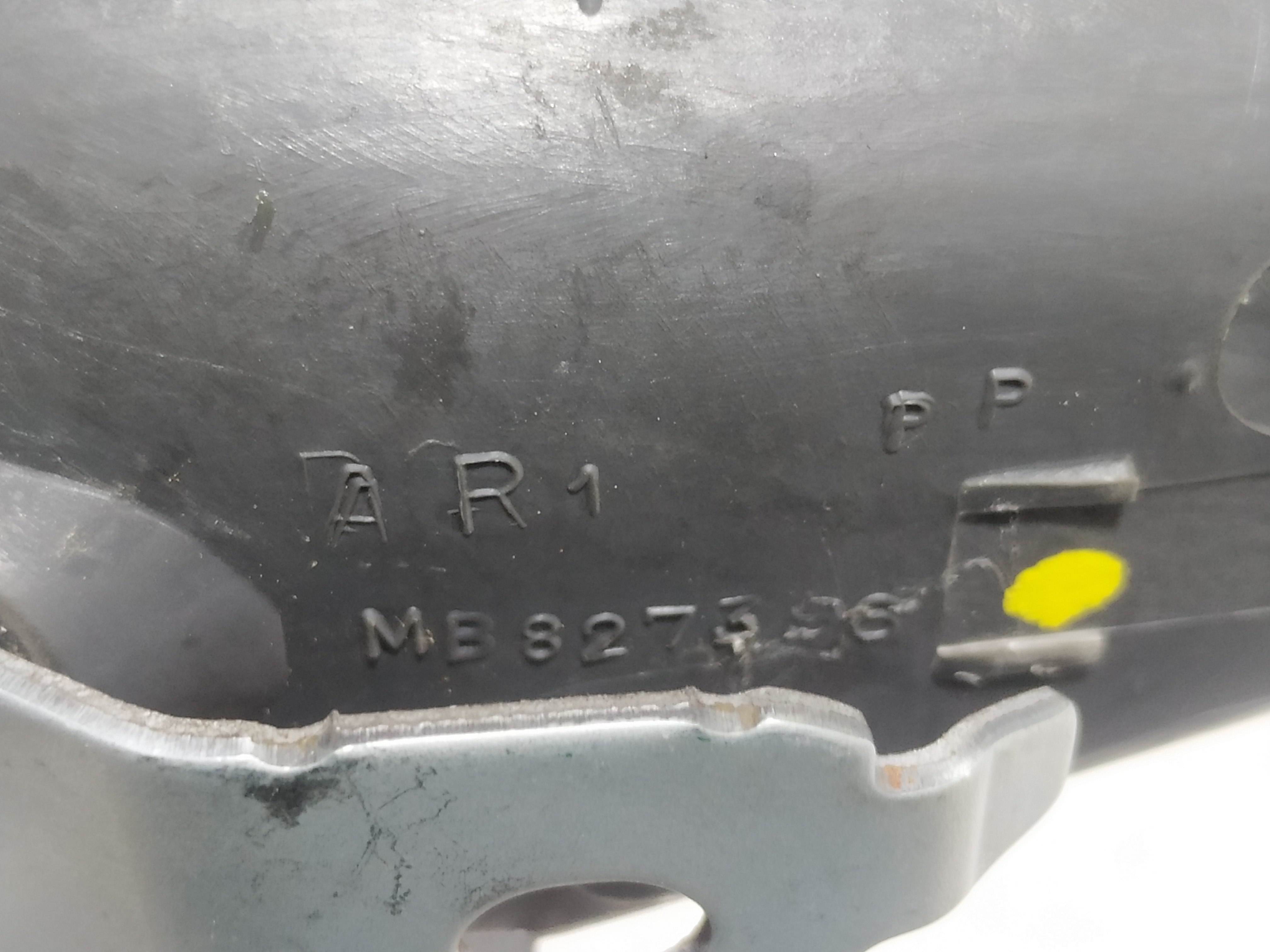 Maçaneta Interna Traseira Direita Mitsubishi Pajero V319 Cinza Traseira 9