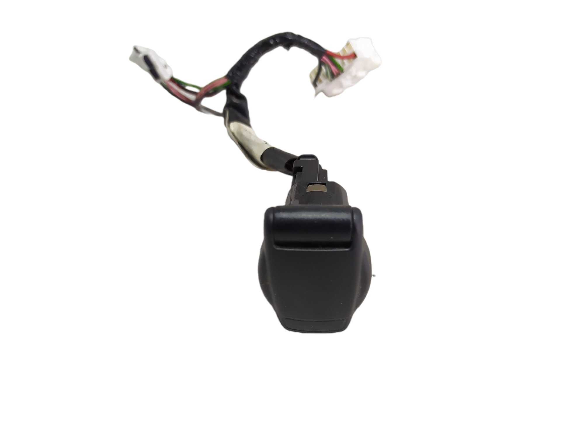 Tomada 12v Console Nissan Leaf 2019 V488 2