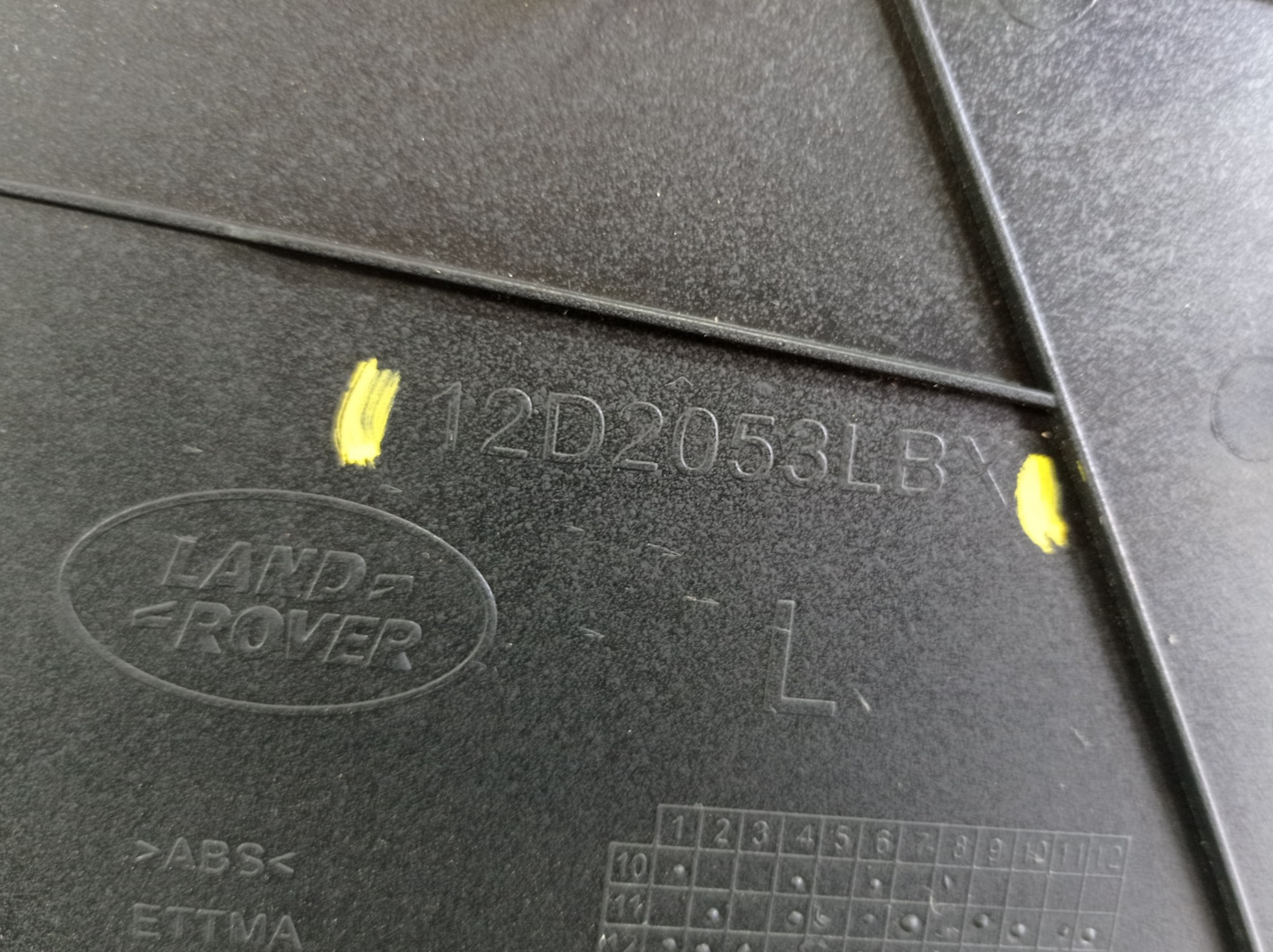 Acabamentos Esquerdo Console Central Rover Evoque 2017 V548 7