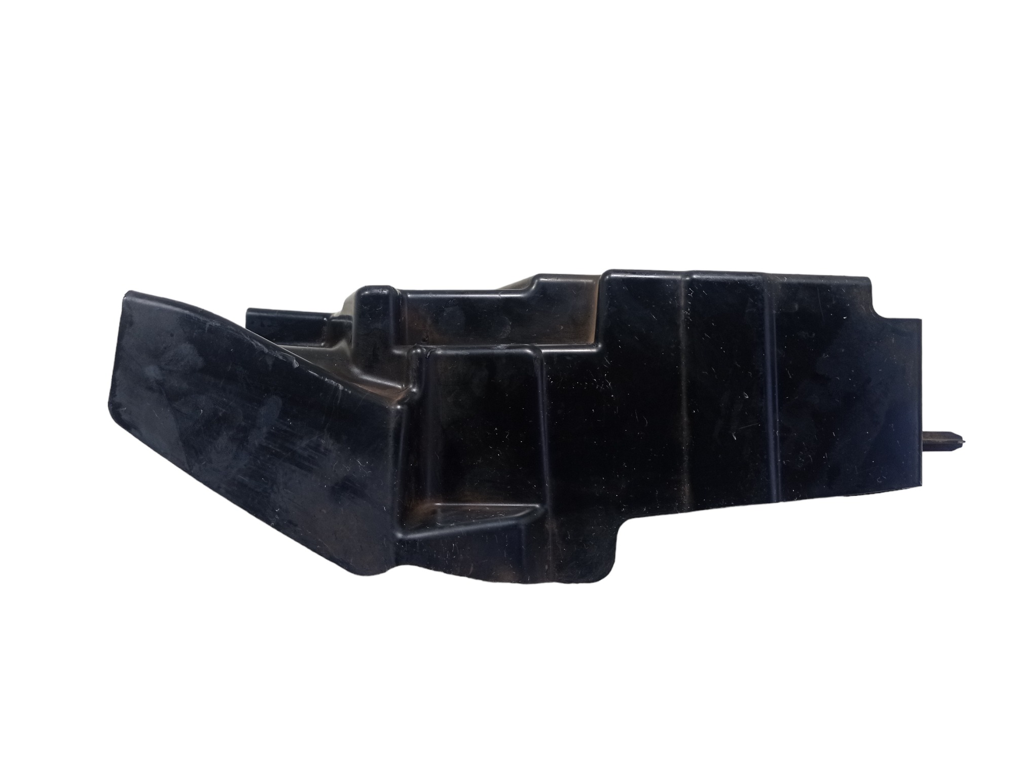 Defletor Esquerdo Radiador Land Rover Discovery 5 2019 V562 2