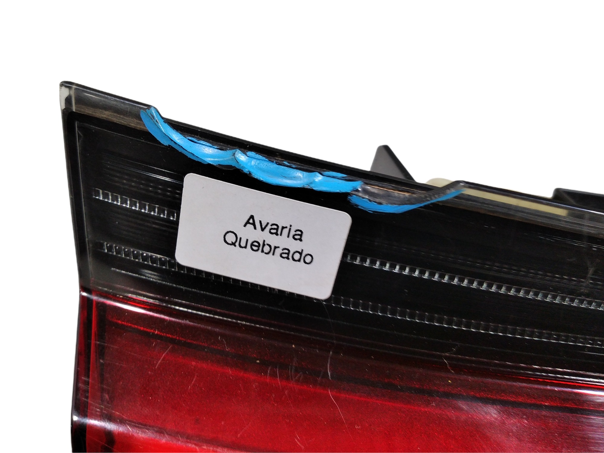 Lanterna Tampa Traseira Esquerda Bmw X4 2019 V350 Avaria 2