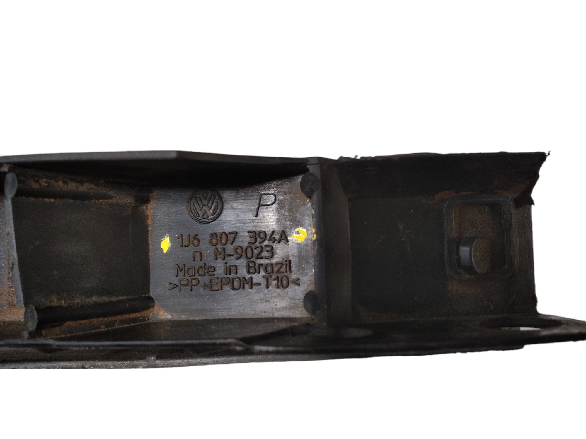 Guia Parachoque Traseiro Direito Vw Golf 2005 V176 4
