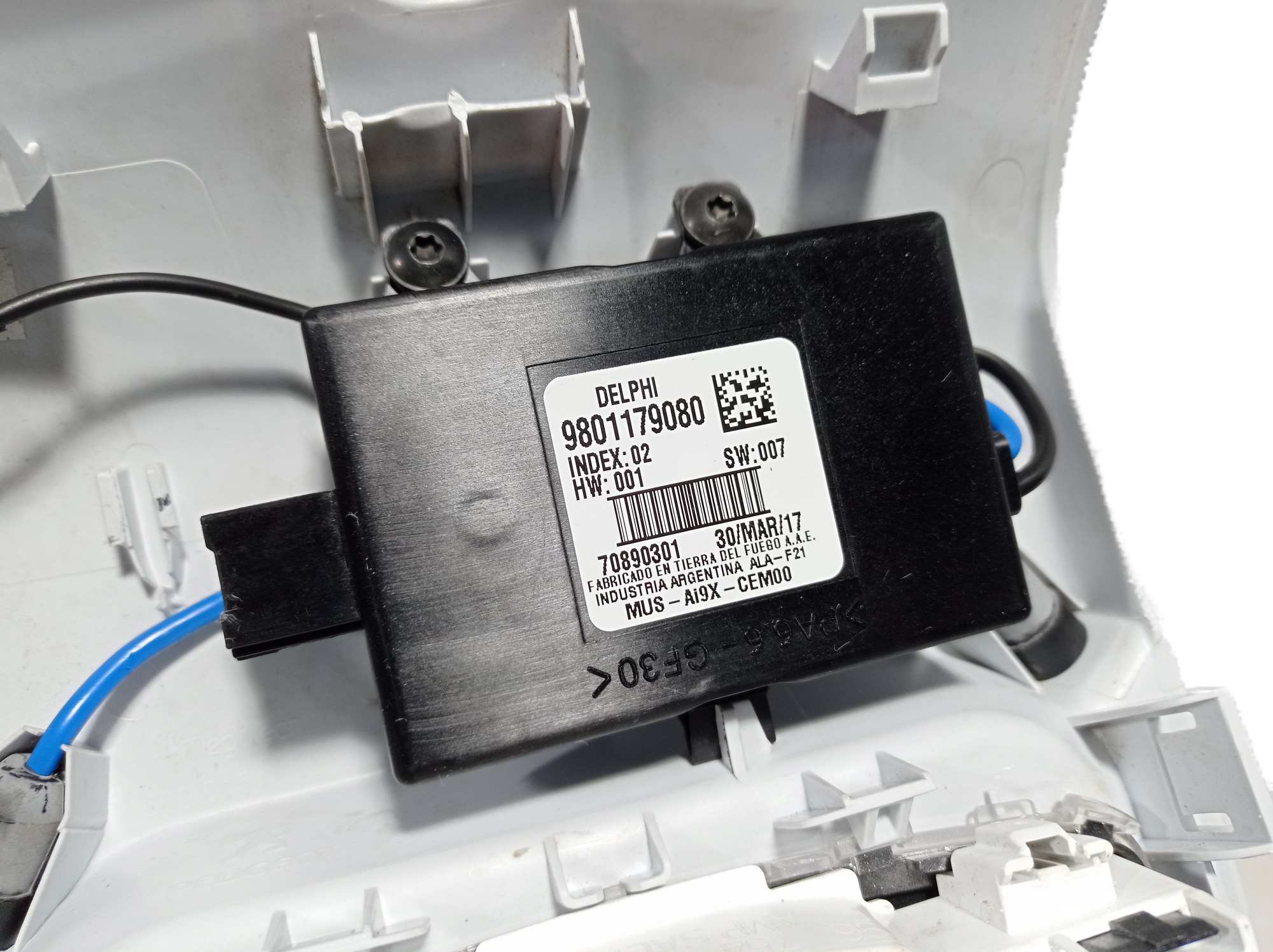 Luz Cortesia Dianteira Peugeot 2008 2017 9801120277 V437 9