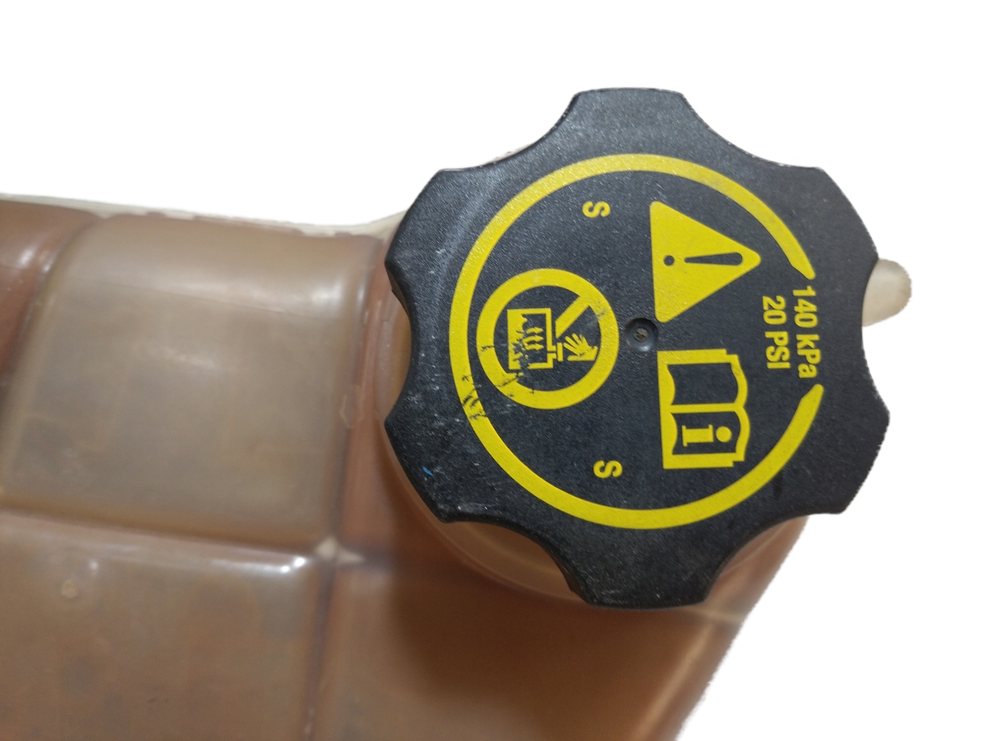 Reservatorio Radiador Gm Prisma Onix 1.4 2019 V338 6