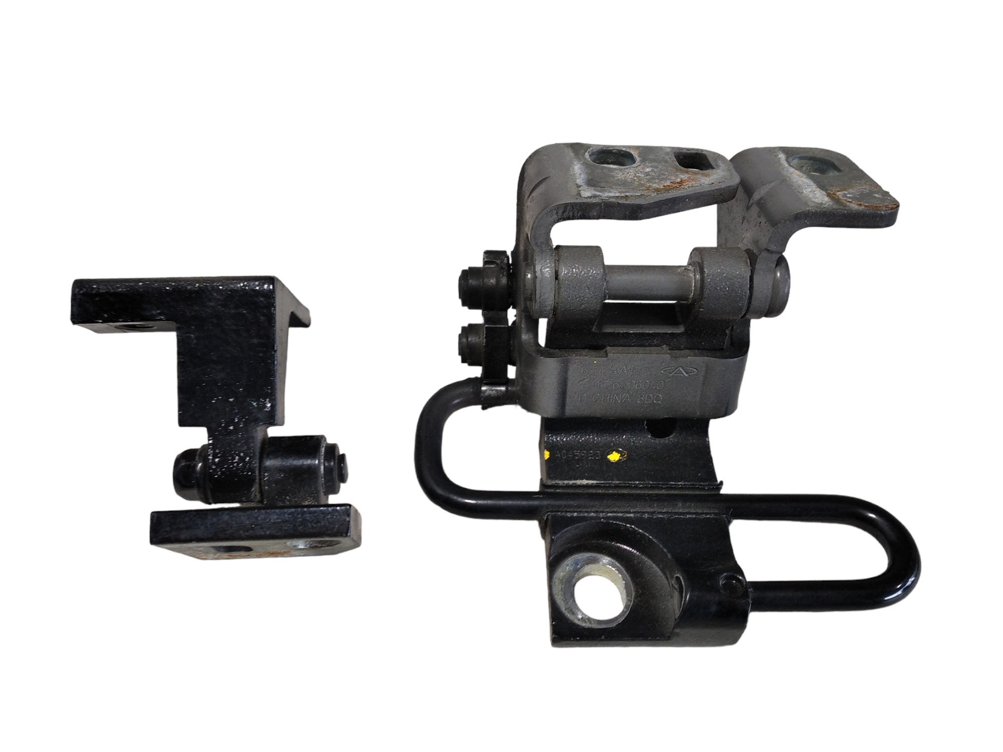 Dobradiça Porta Traseira Direita Chery Celer 1.5 2013 V470 1