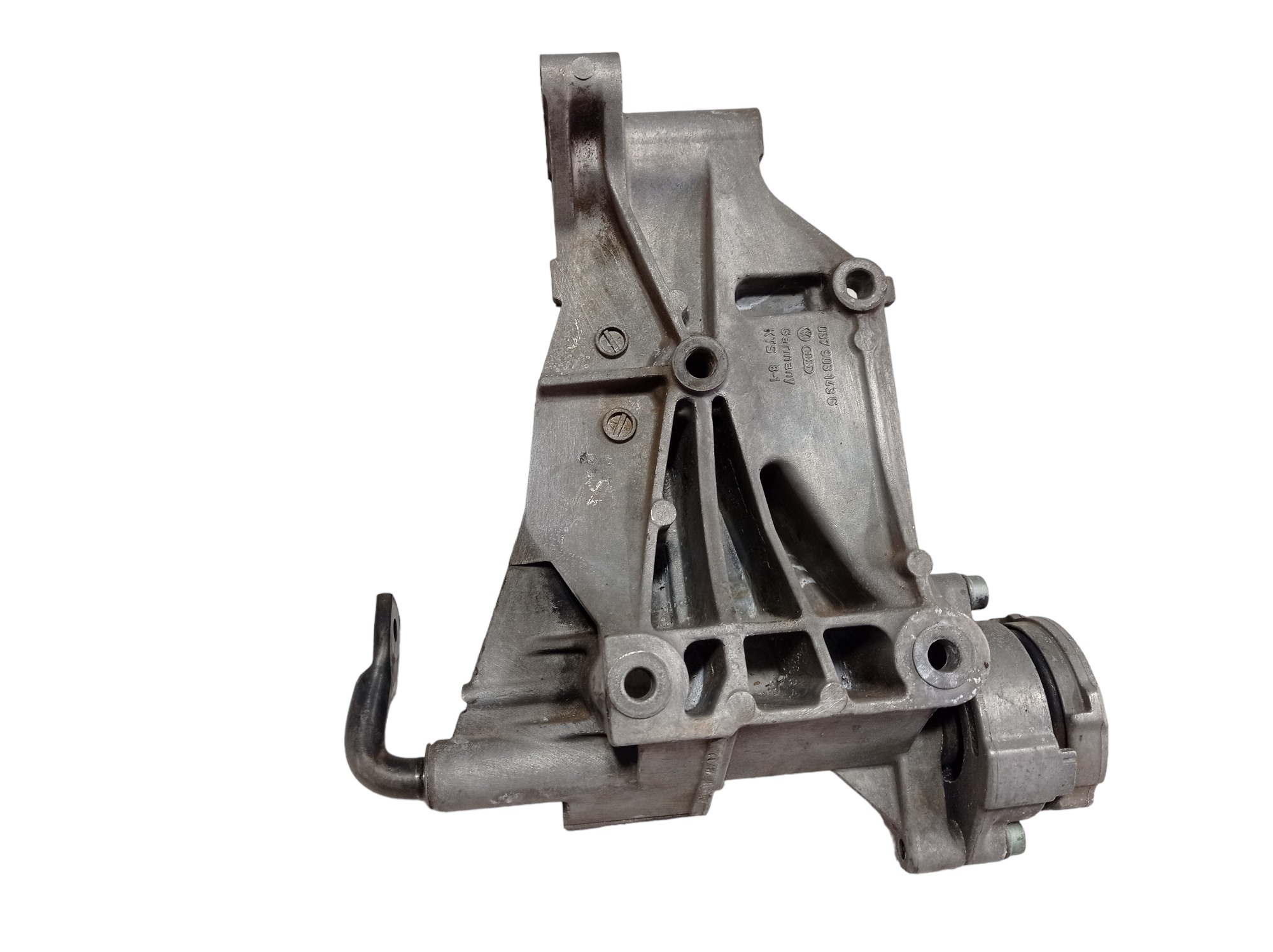 Suporte Compressor Alternador Vw Golf Polo 1999 037903143g 6