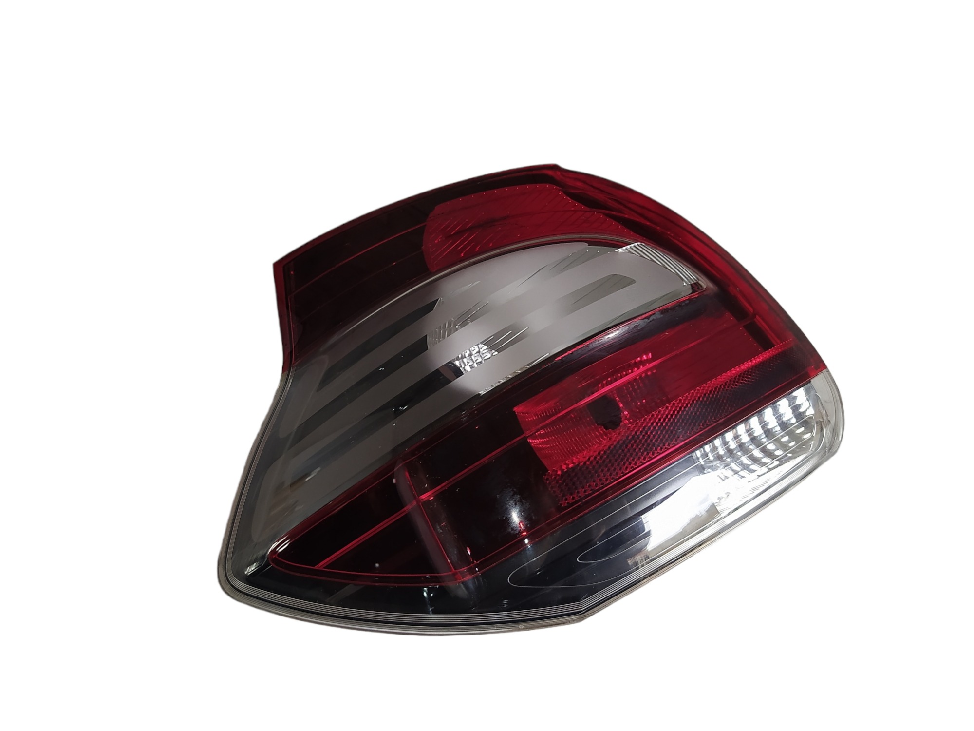 Lanterna Esquerda Fiat Mobi Way On 2016 A 2025 V438 5
