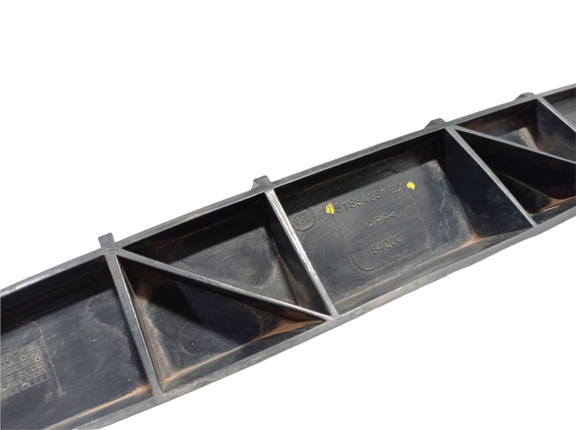 Guia Parachoque Dianteiro Direito Fiat Siena 2015 51834851dx 8