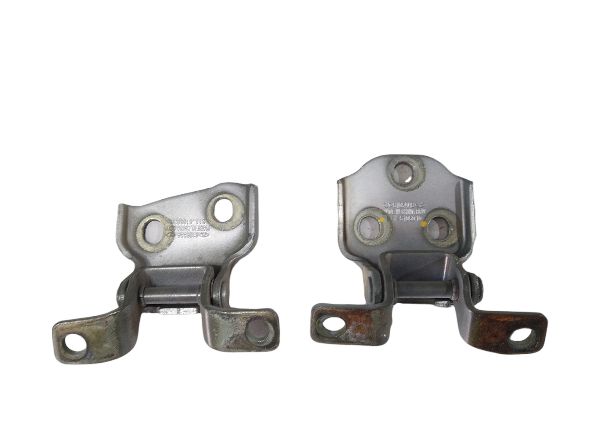 Dobradiça Porta Dianteira Esquerda Chery Qq 2014 V421 3