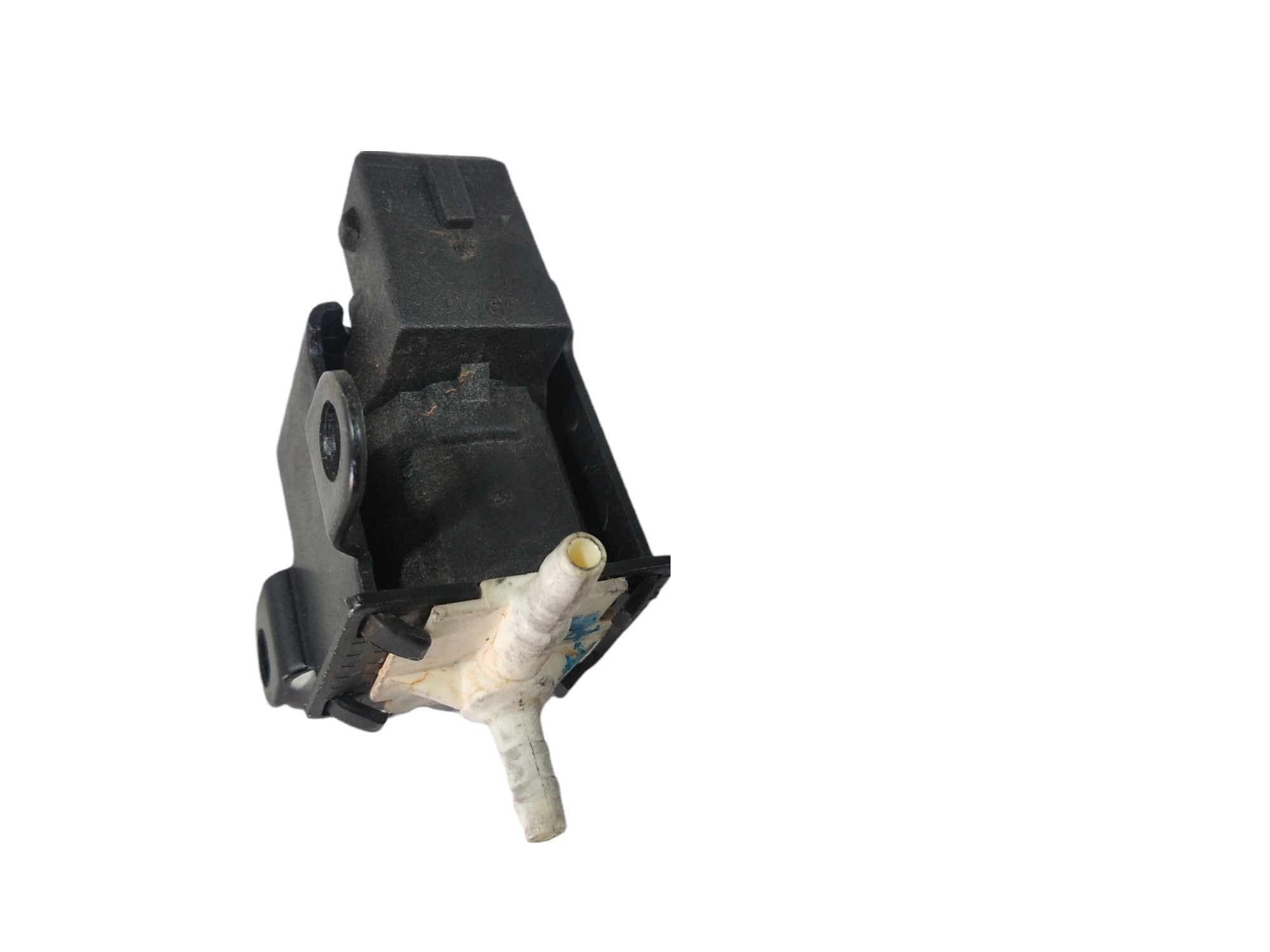 Valvula Solenoide Partida Frio Vw Golf 2009 3279062831 V435 4