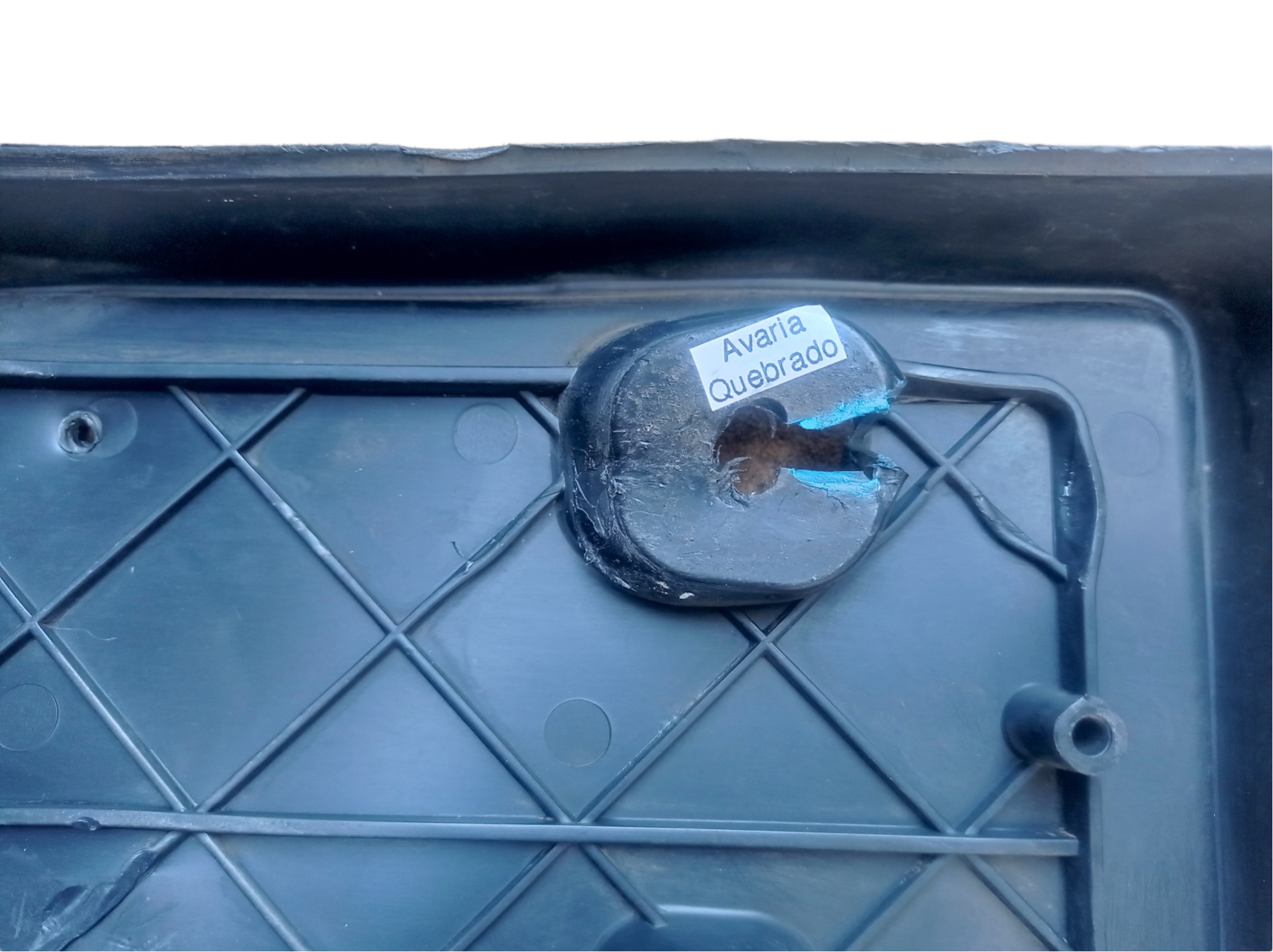 Suporte Da Placa Chrysler Grand Caravan 2003 3.3 V6 V458 Preto 8