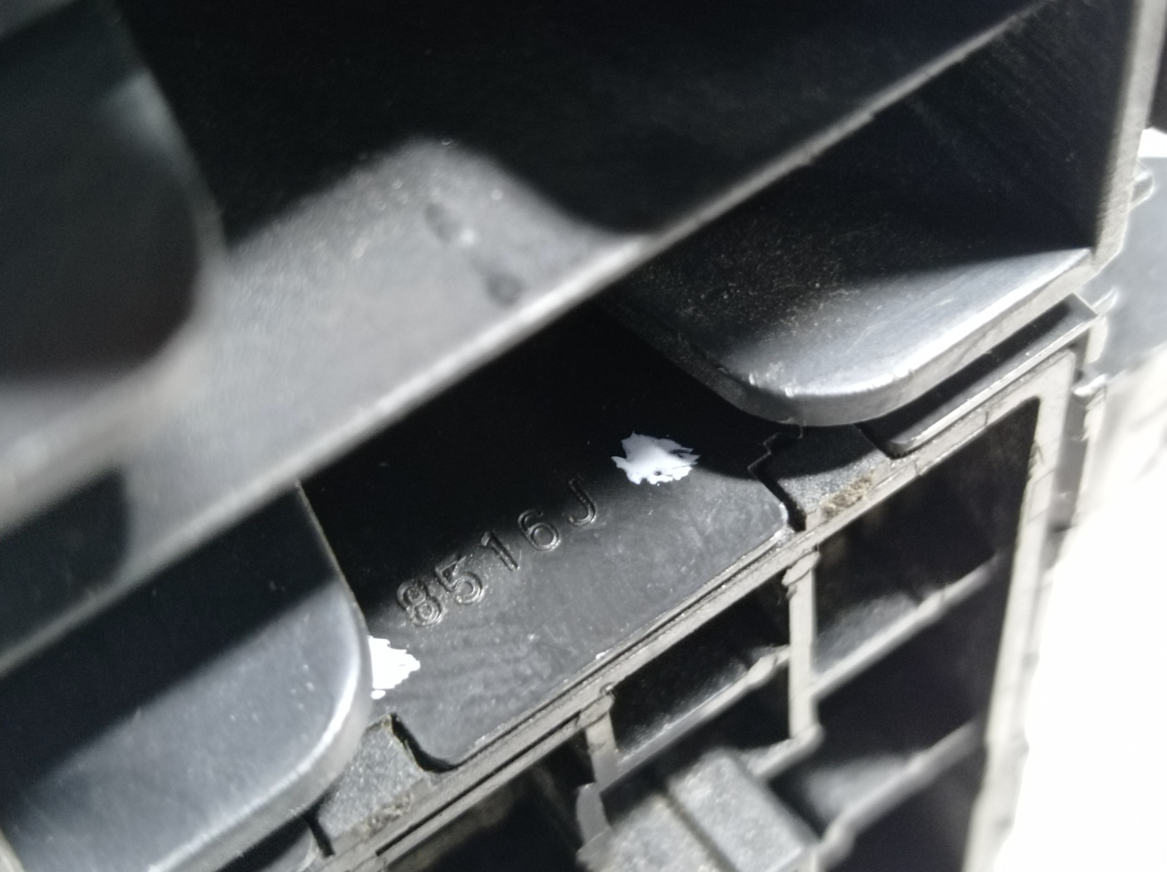 Botão Regulagem Retrovisor Nissan Versa 2014 V298 6