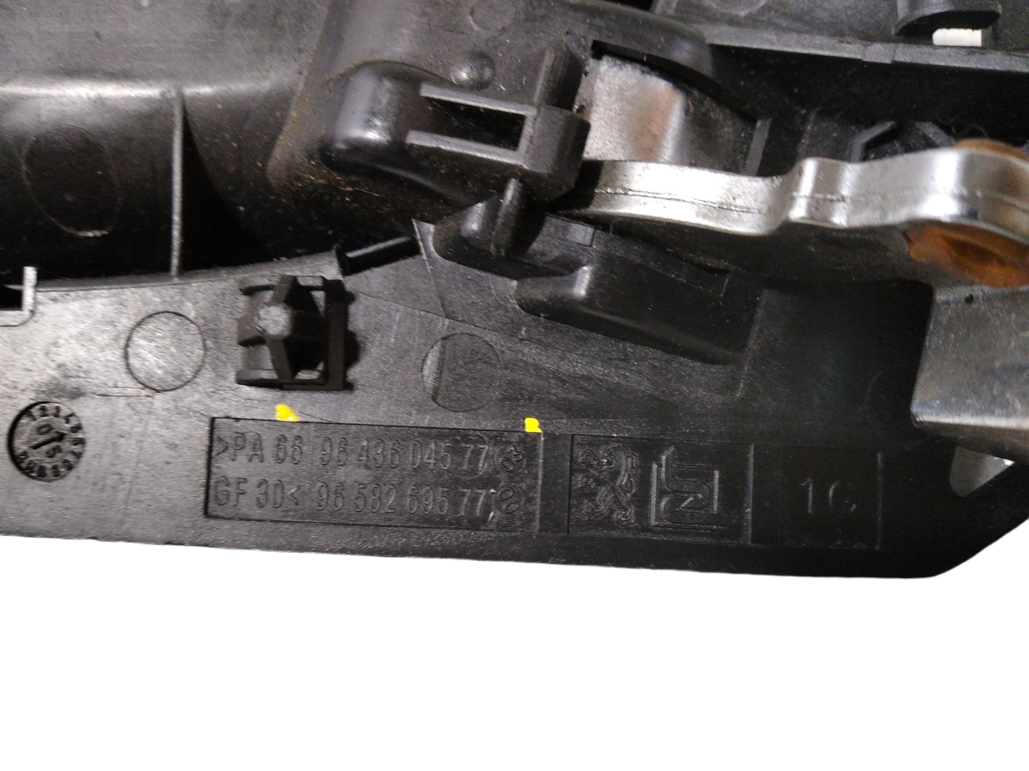 Maçaneta Interna Dianteira Esquerda Peugeot 307 2006 V128 Prata 9