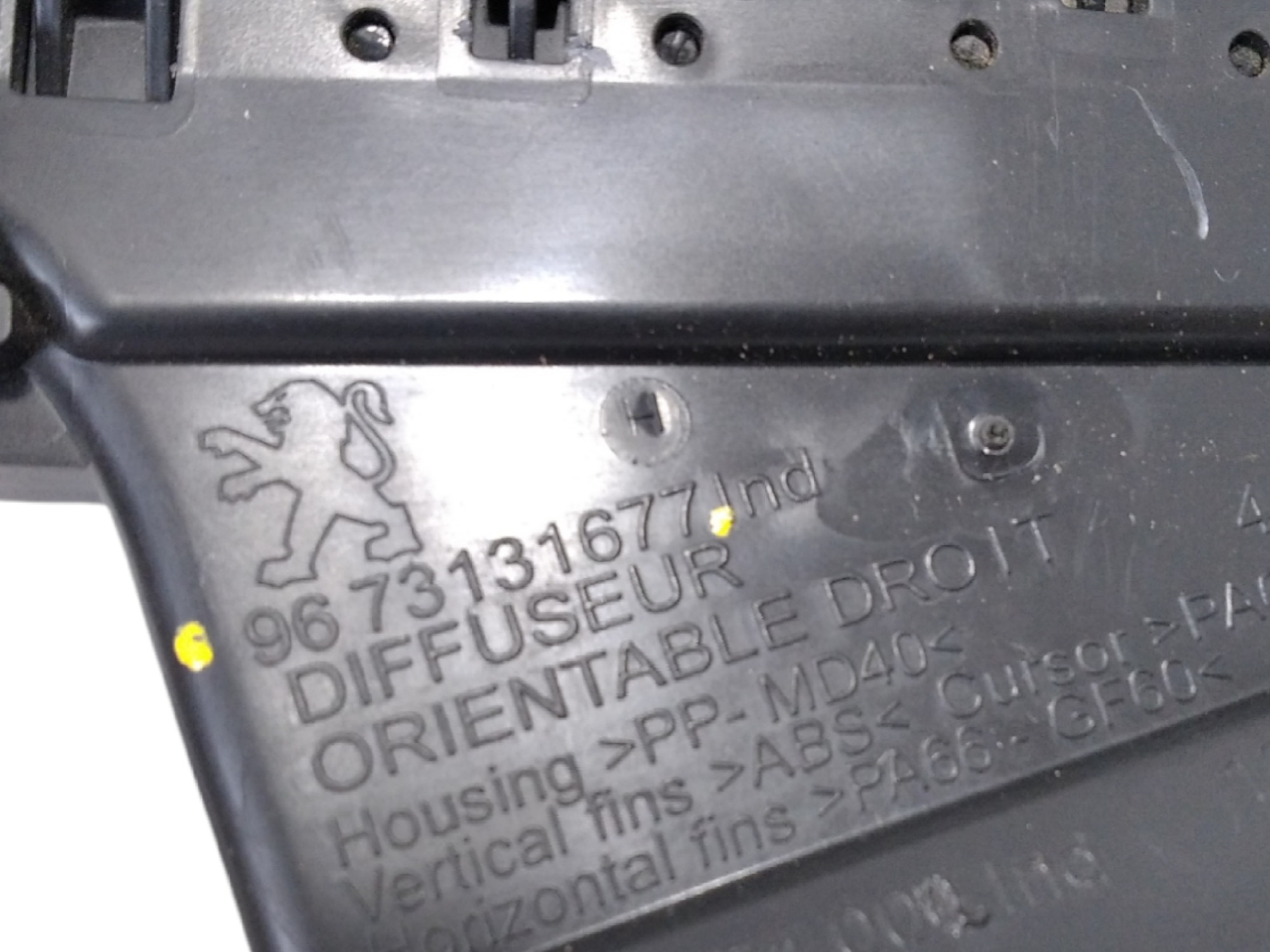 Difusor De Ar Direito Peugeot 208 2014  V312 6