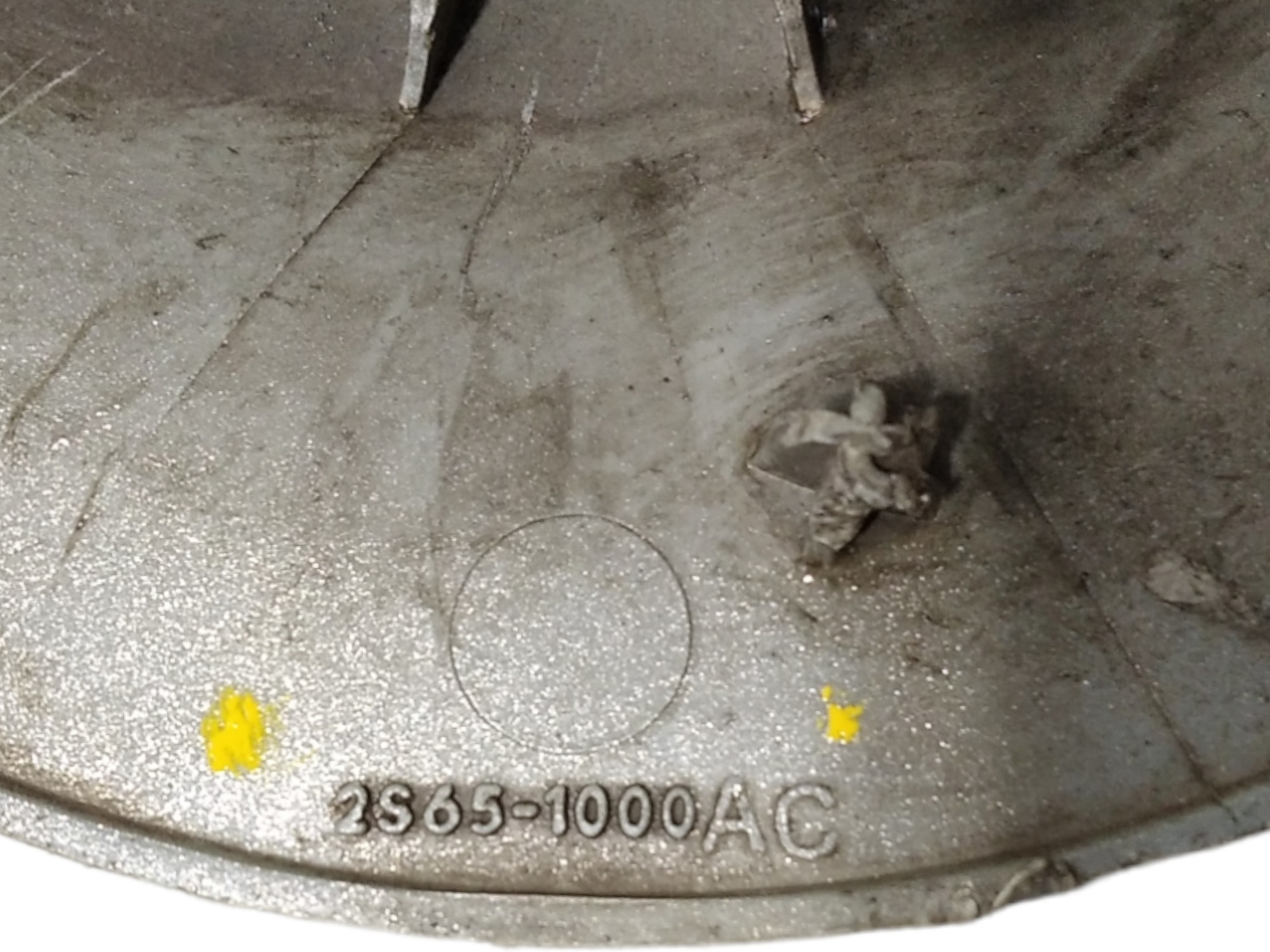 Calota Central Roda Ford Fiesta V143 6