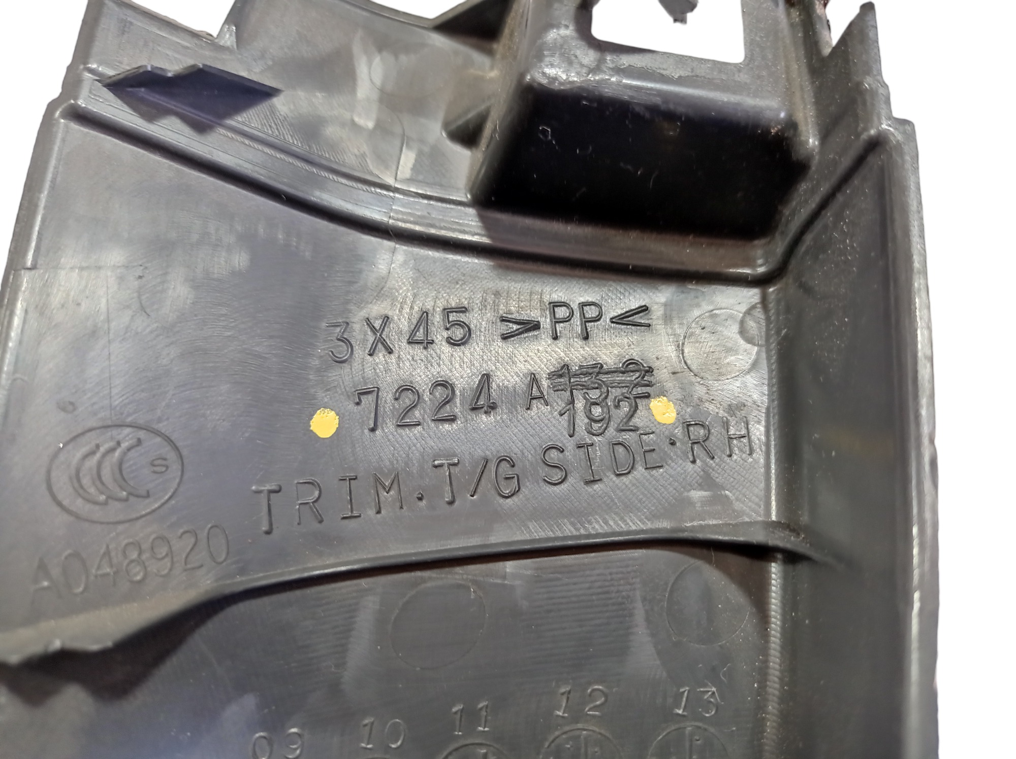 Acabamento Direito Tampa Traseira Asx Cvt 2014 V574 8