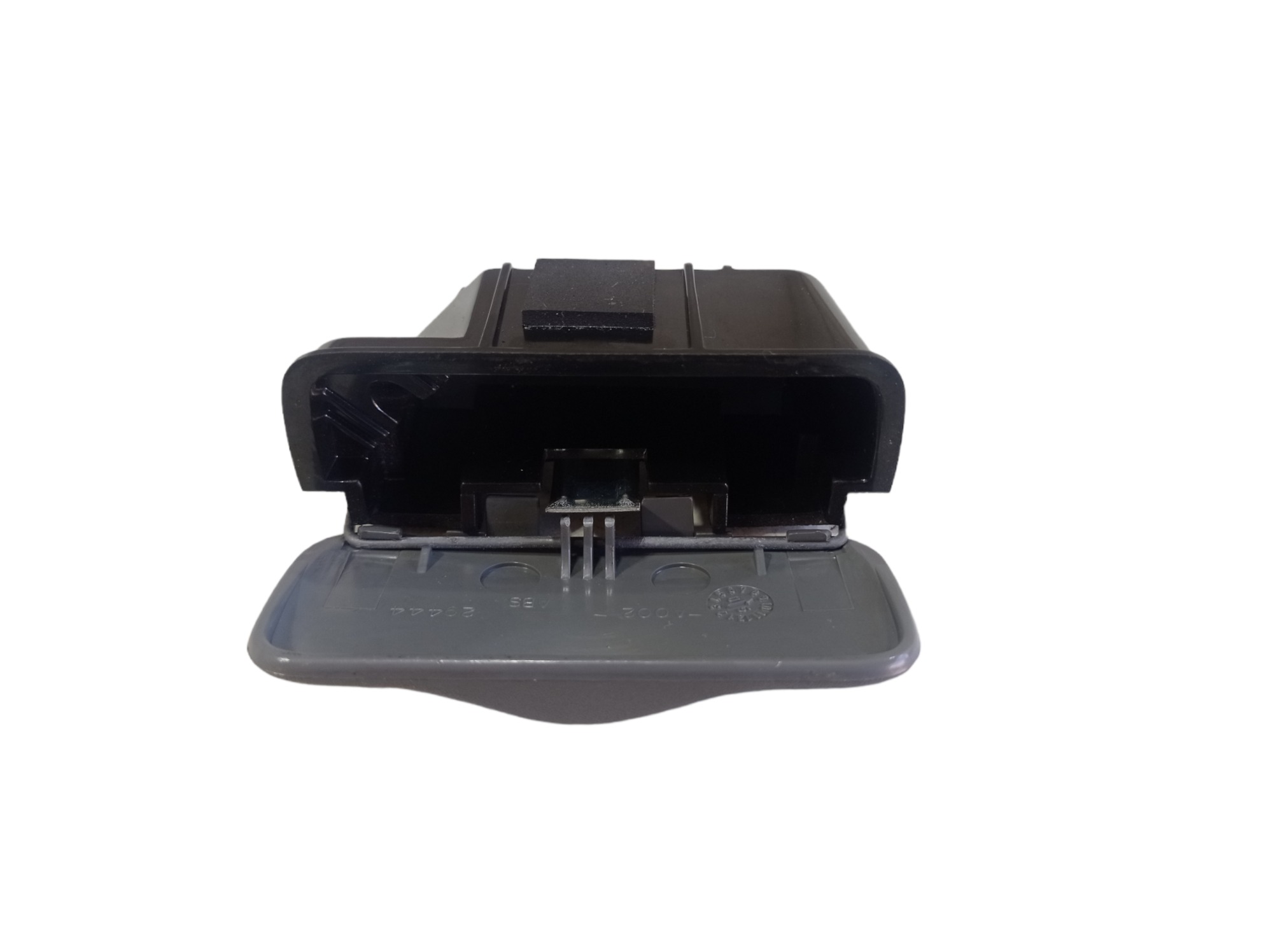 Cinzeiro Do Banco Chrysler Grand Caravan 2006 0476303 V487 5