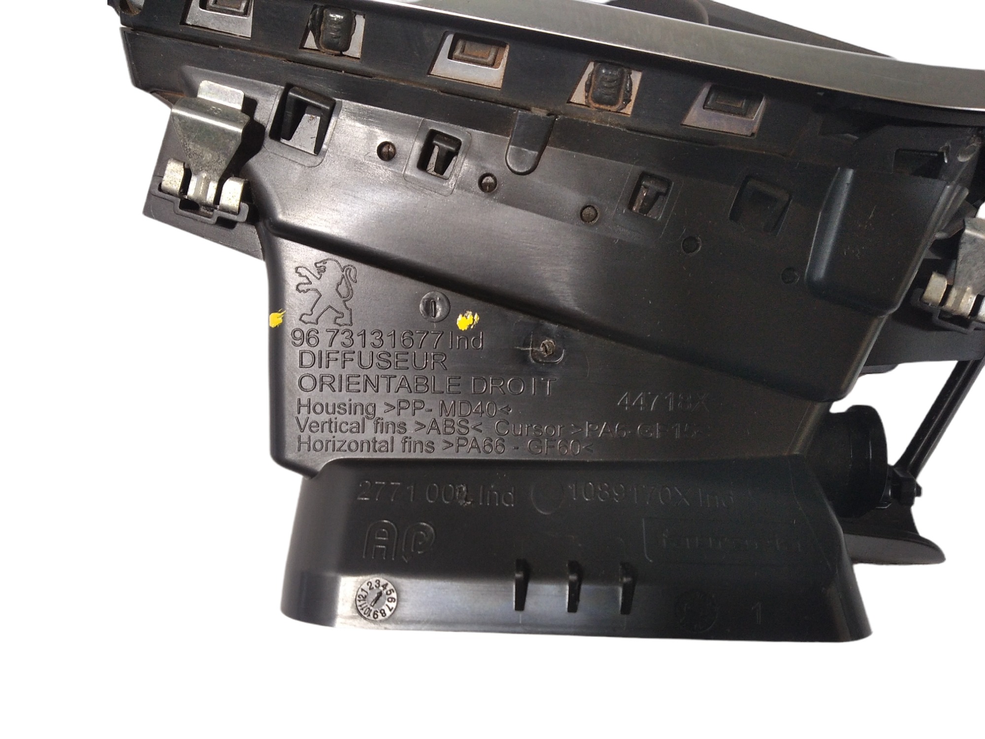 Difusor De Ar Direito Peugeot 2008 Cross 2019 V341 8