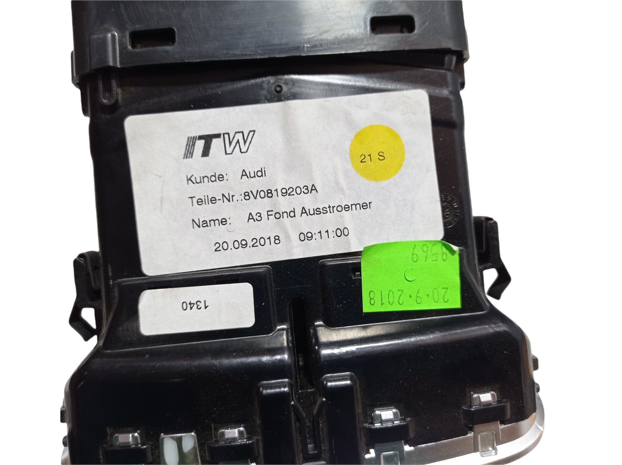 Difusor Ar Central Console Audi A3 Sportback 2019 V343 8