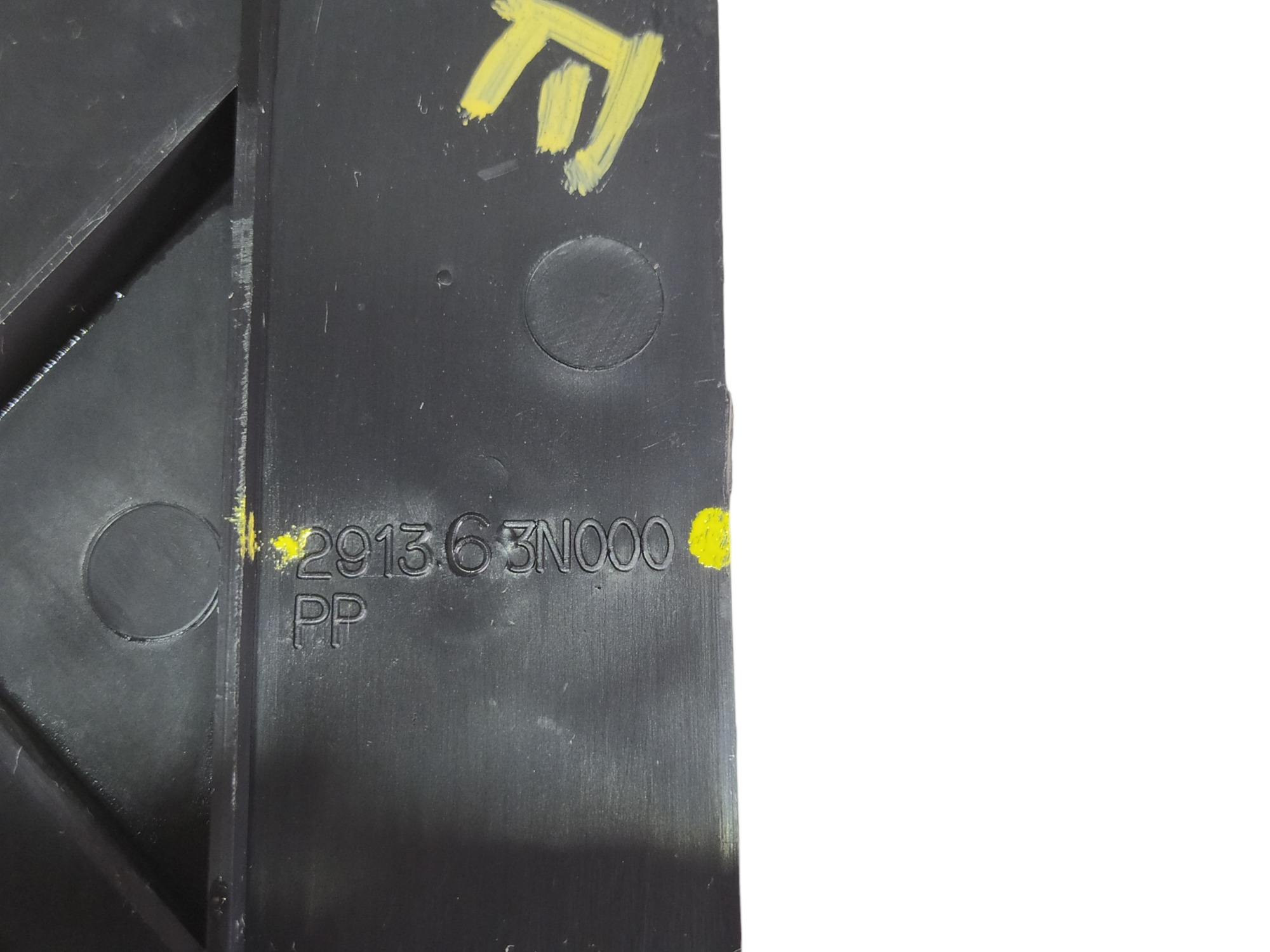 Suporte Radiador Dianteiro Esquerdo Equus Vs460 V577 9