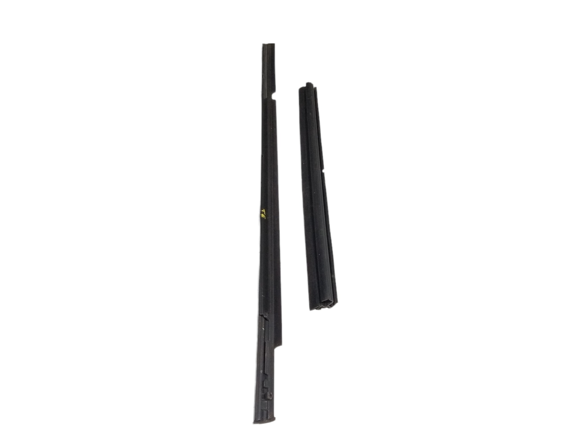 Borracha Canaleta Vidro Traseiro Esquerdo Lancer 2014 V420 1