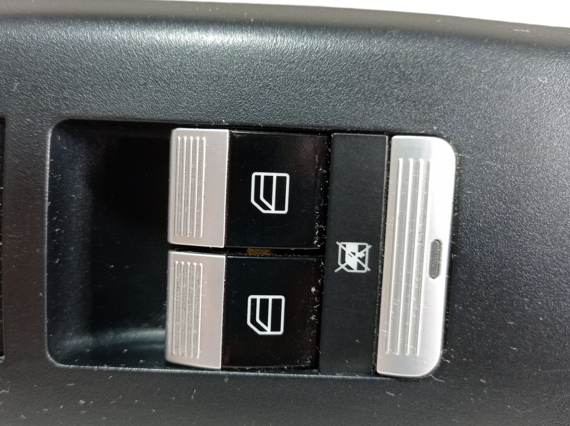 Moldura Botao Vidro Dianteiro Esquerdo Lifan X60 2015 V466 8