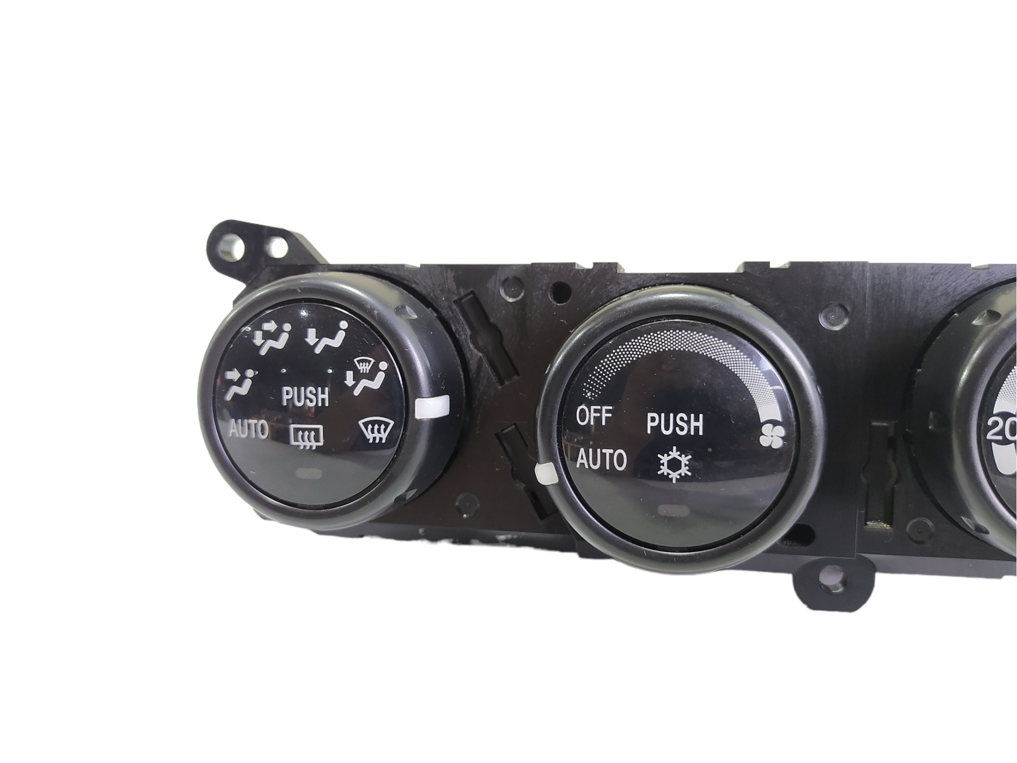 Comando Ar Condicionado Mitsubishi Pajero Dakar 2011 V491 10