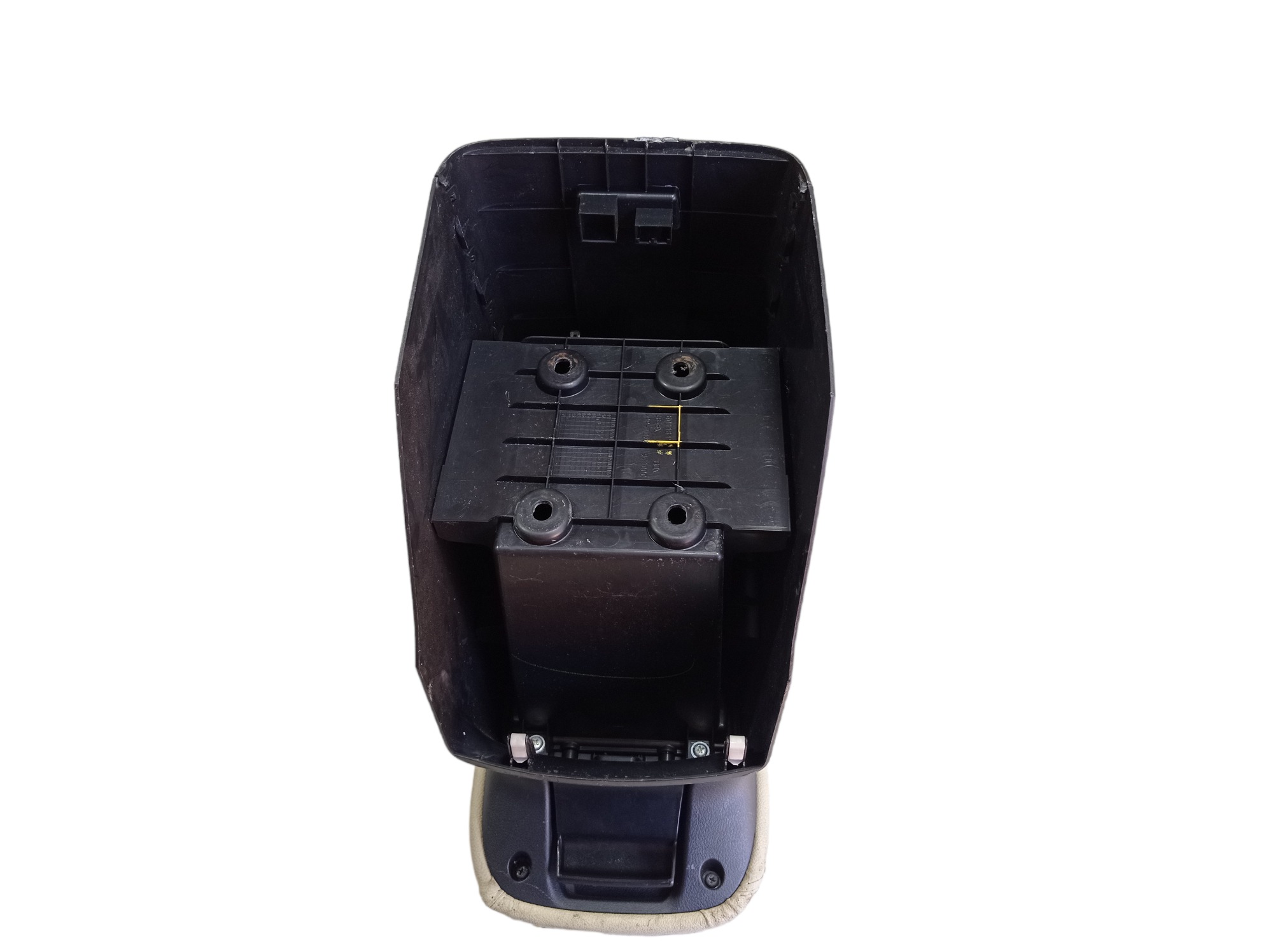 Apoio De Braço Mitsubishi Outlander 2014 8011b156 V551 7