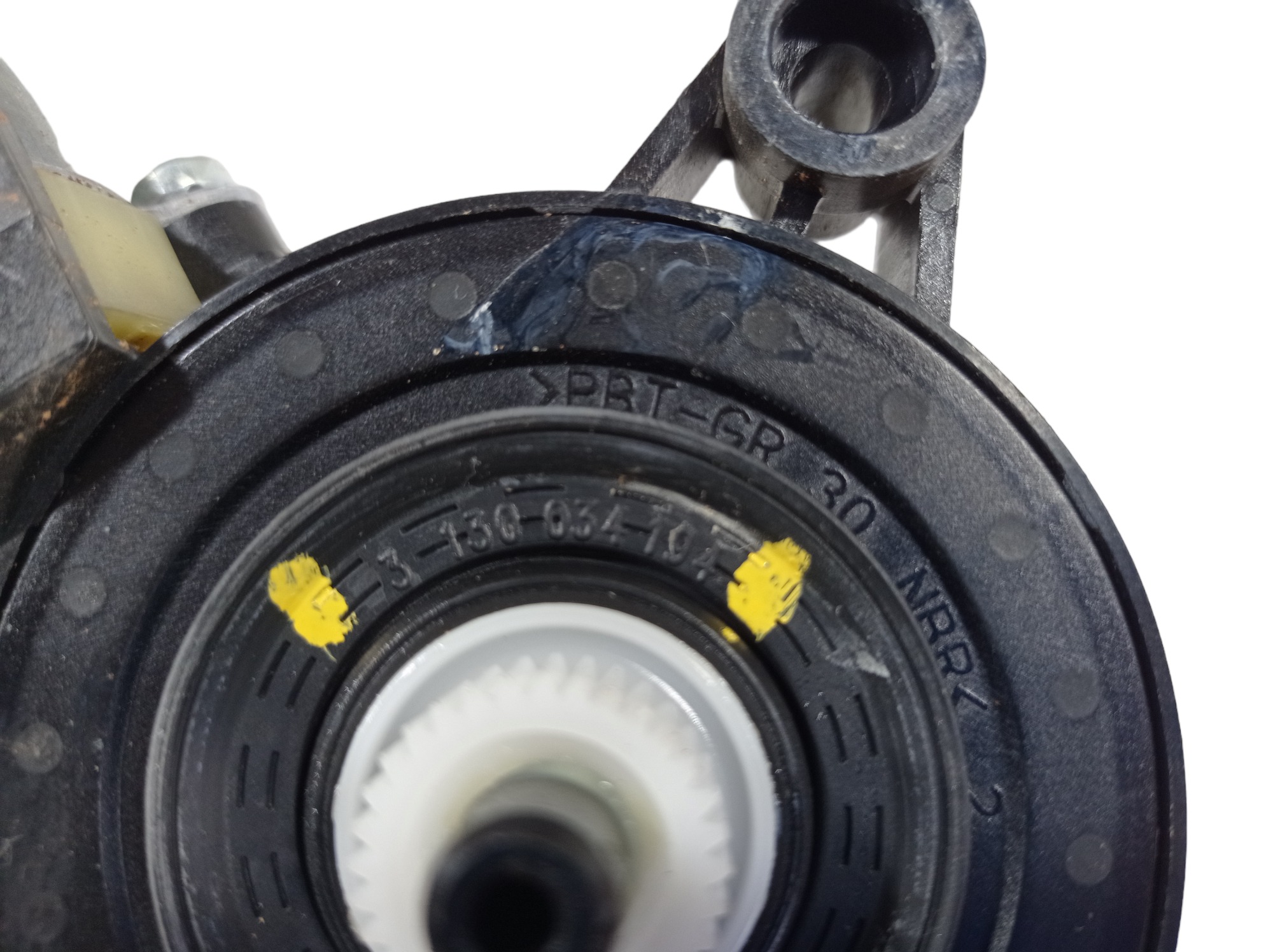 Motor Máquina Vidro Dianteiro Direito Kia Mohave 2015 V555 7
