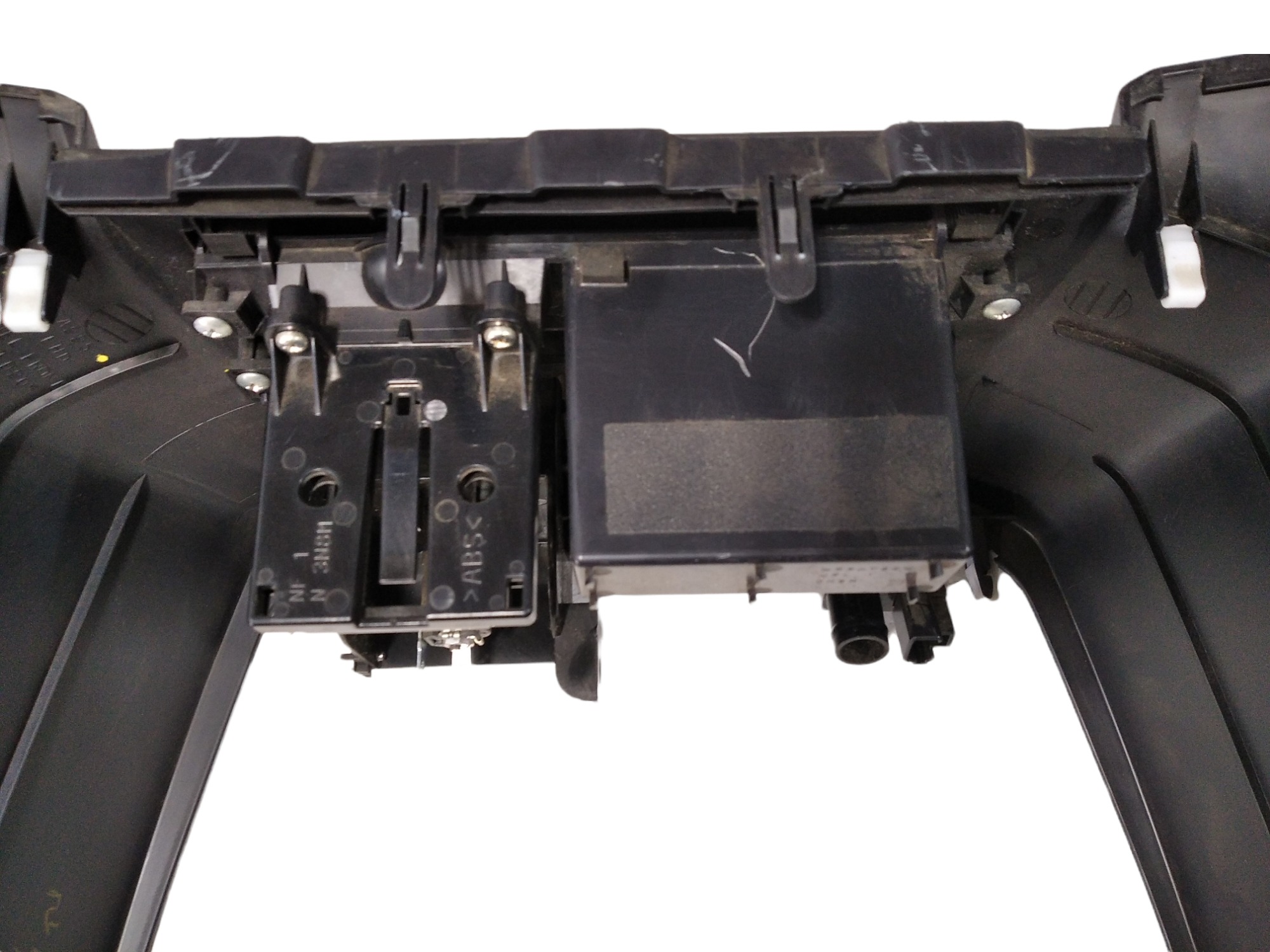 Moldura Inferior Painel Central Pajero Full 8002a225 V455 6