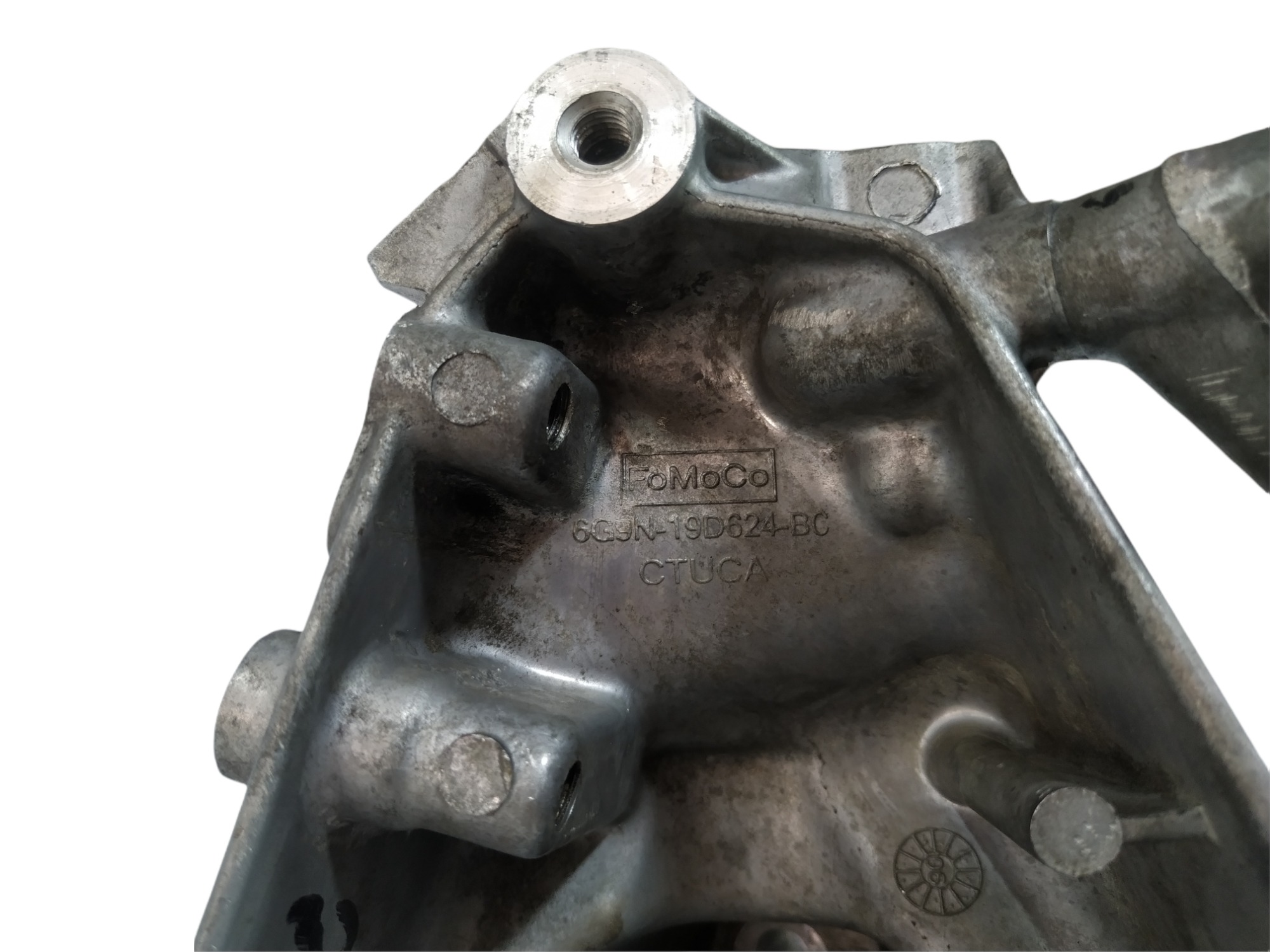 Suporte Compressor Ar Condicionado Volvo Xc70 2007 V64 7