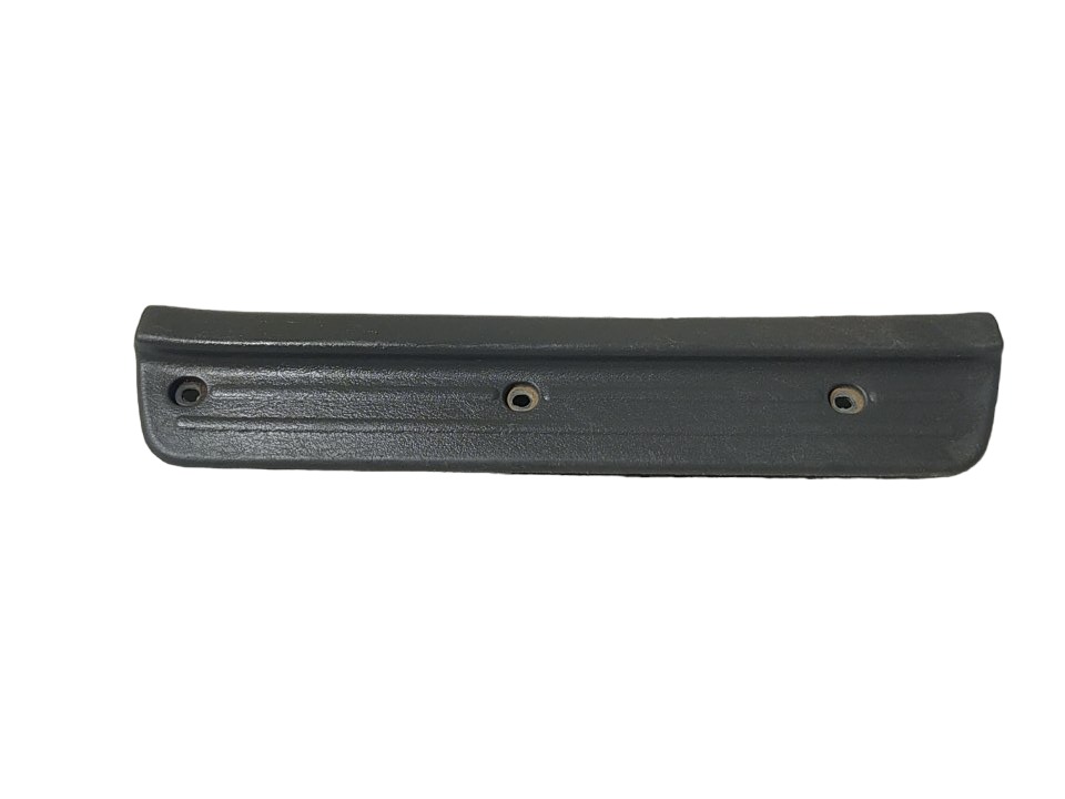 Soleira Porta Traseira Direita Mitsubishi Pajero V569 5