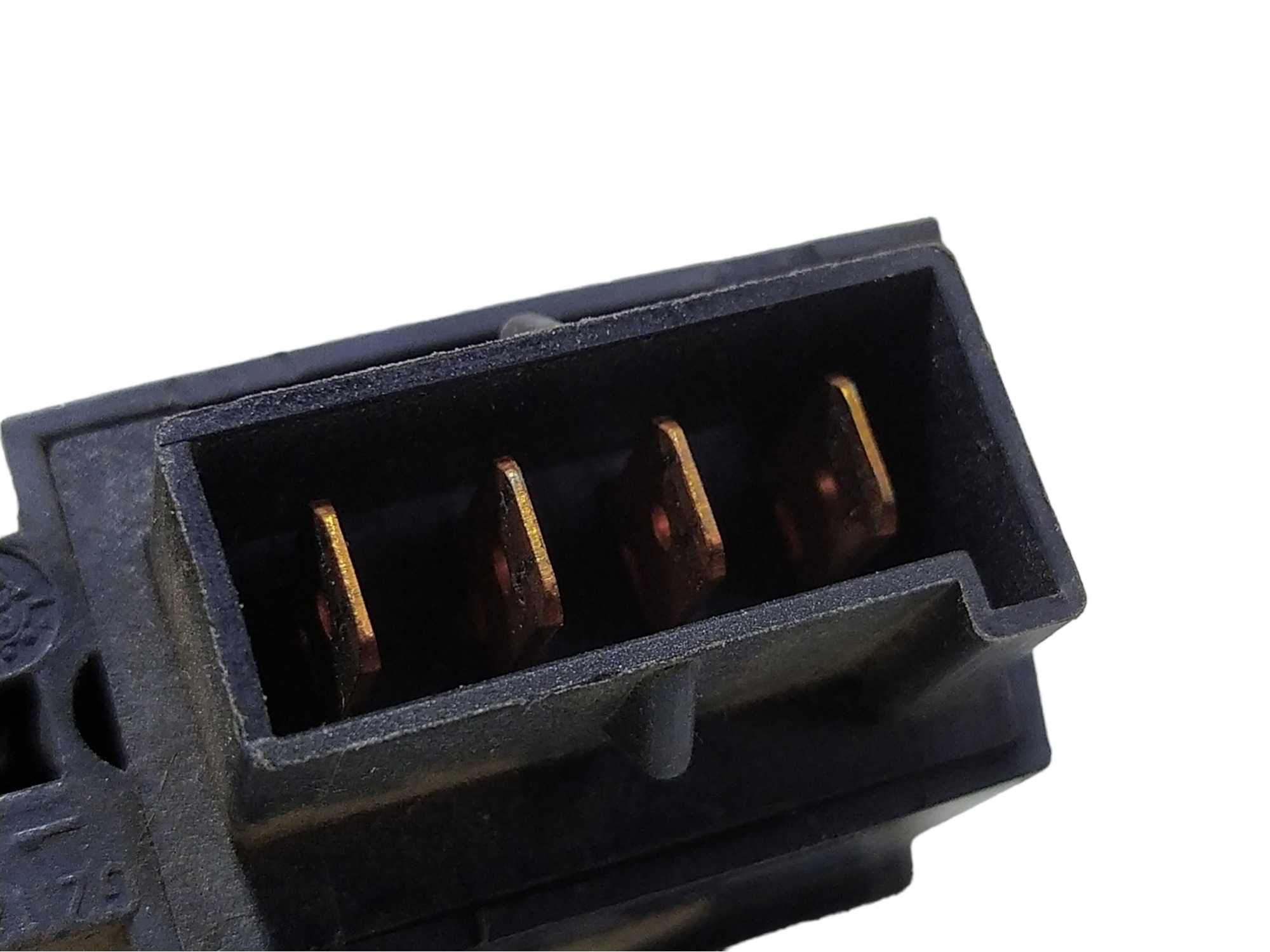Botão Desembaçador Luz Alarme Gm Kadett  89 A 94 93221425 Vl 6