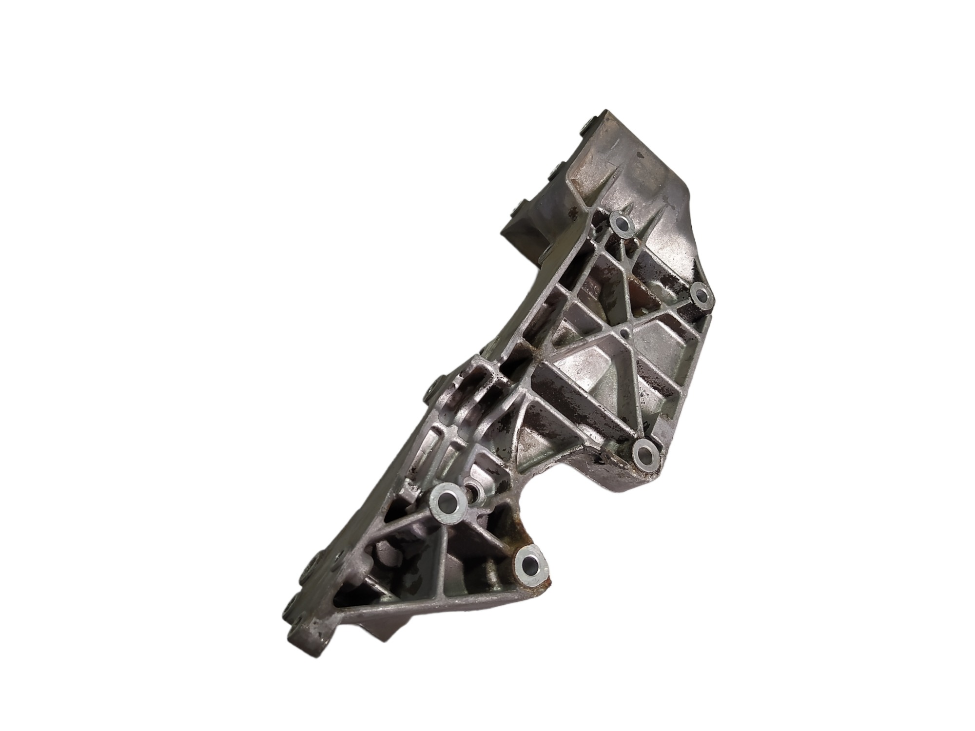 Suporte Compressor Alternador Vw Golf 2.0 2000 V478 5