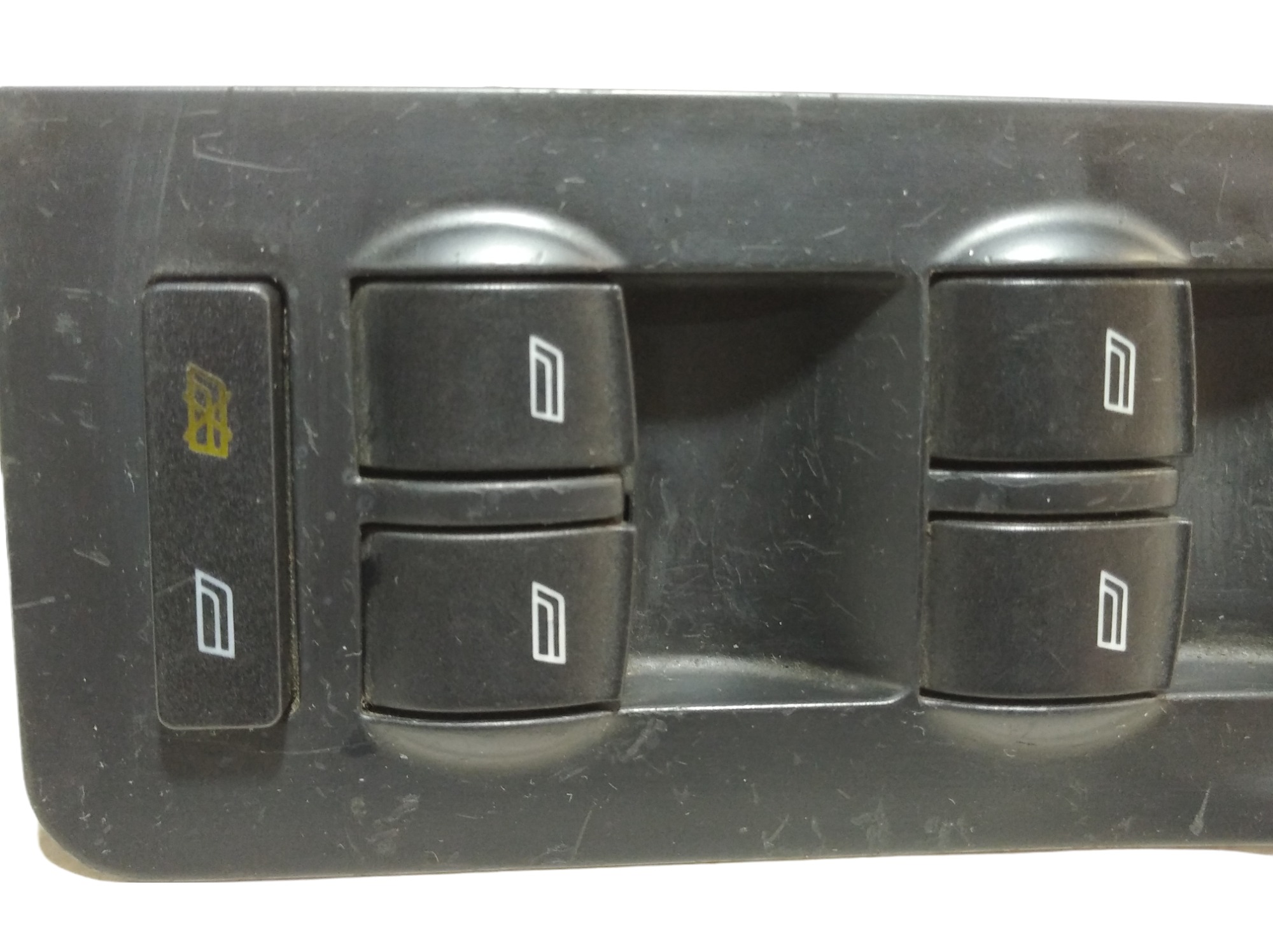 Botao Vidro Dianteiro Esquerdo Audi A6 2001 V261 4b0959851 8