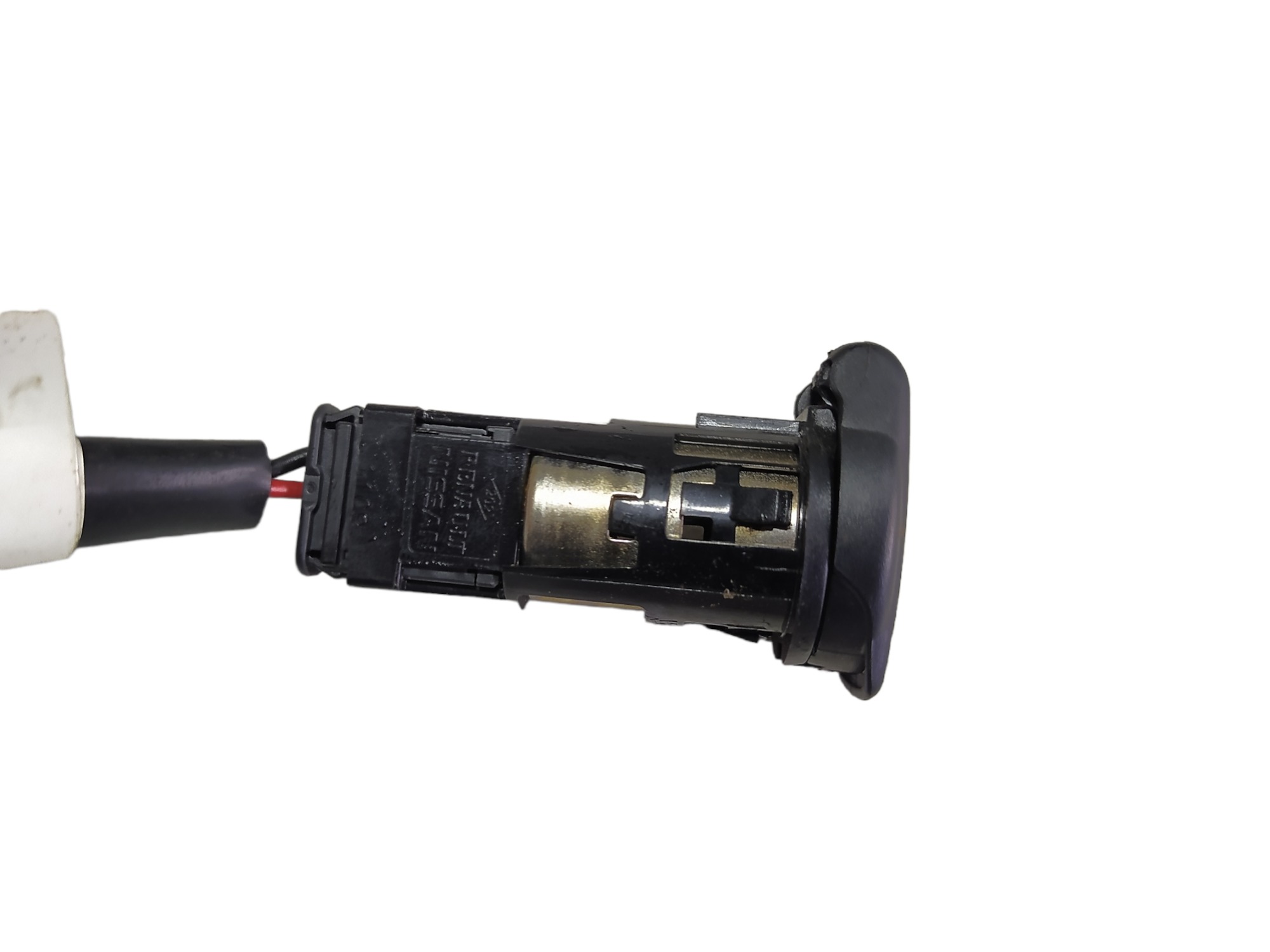 Tomada 12v Console Nissan Leaf 2019 V488 5
