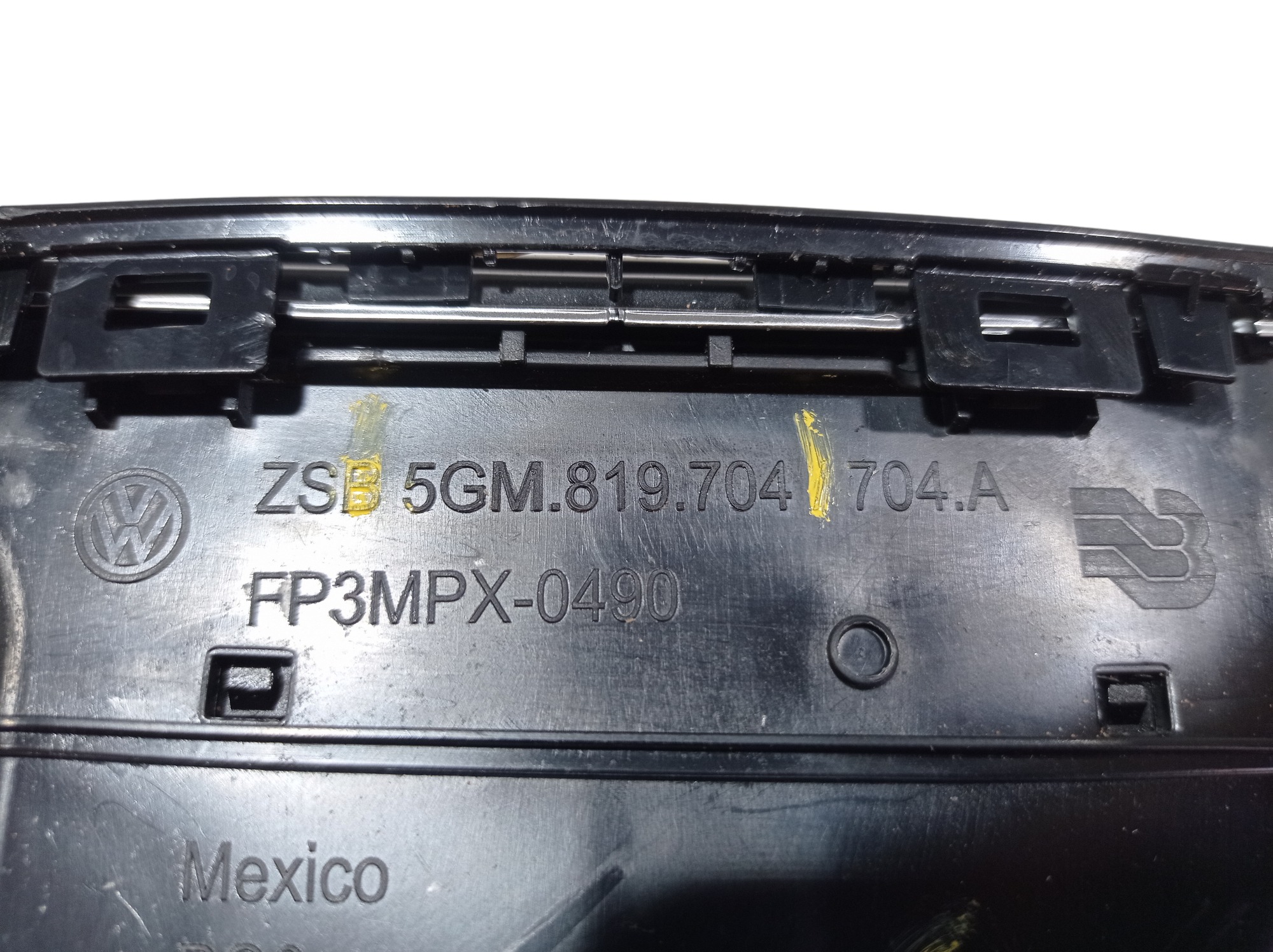 Difusor De Ar Direito Vw Golf Gti 2019 5gm819704 V563 9