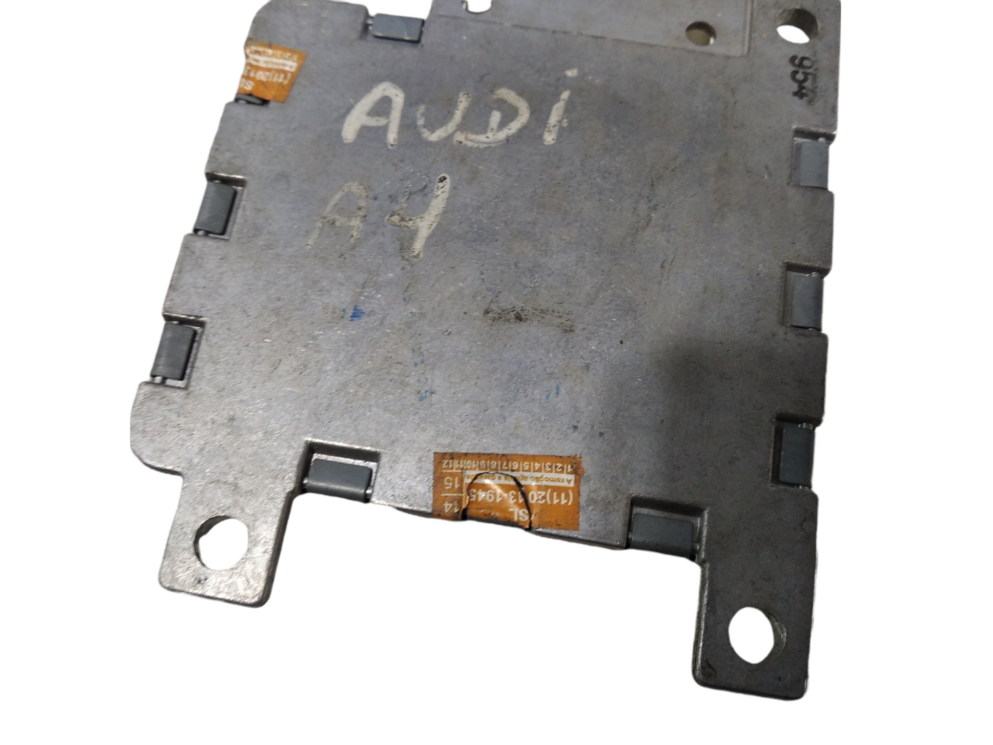 Módulo Audi A4 1996 P93 8