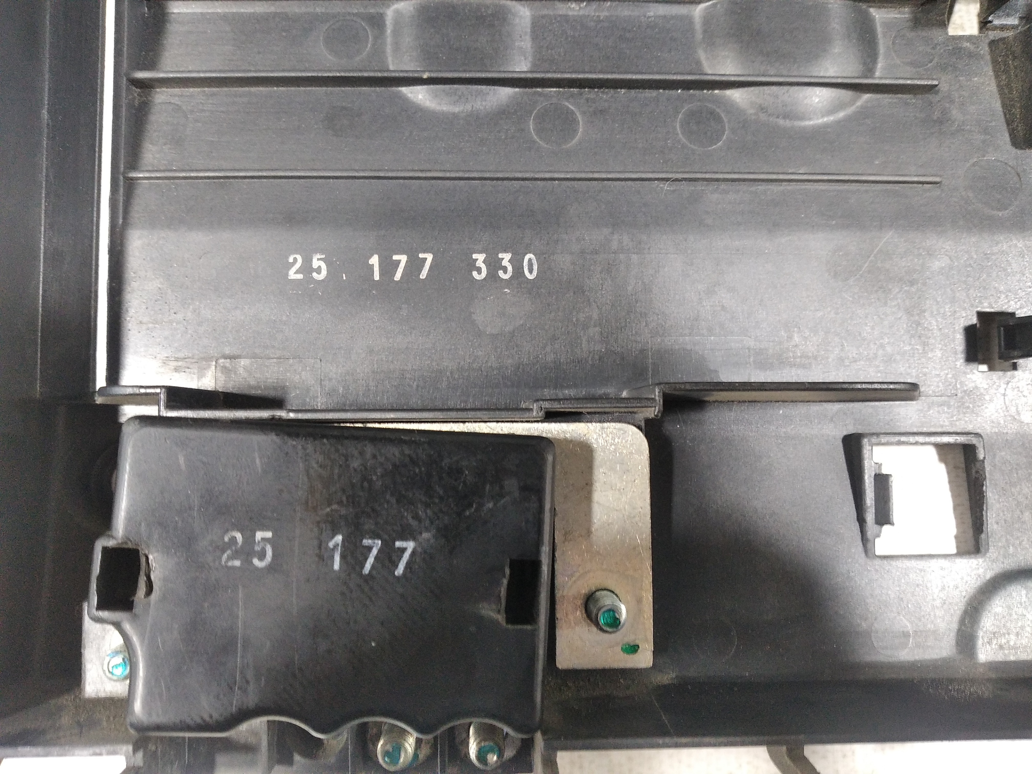 Suporte Modulo Land Rover Range Rover 2004 V284 2